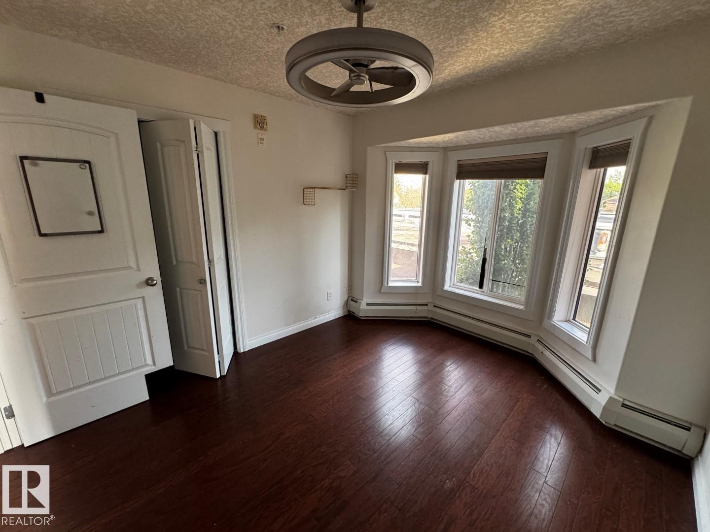 #301 10235 116 St Nw, Edmonton, AB - Indoor Photo Showing Other Room