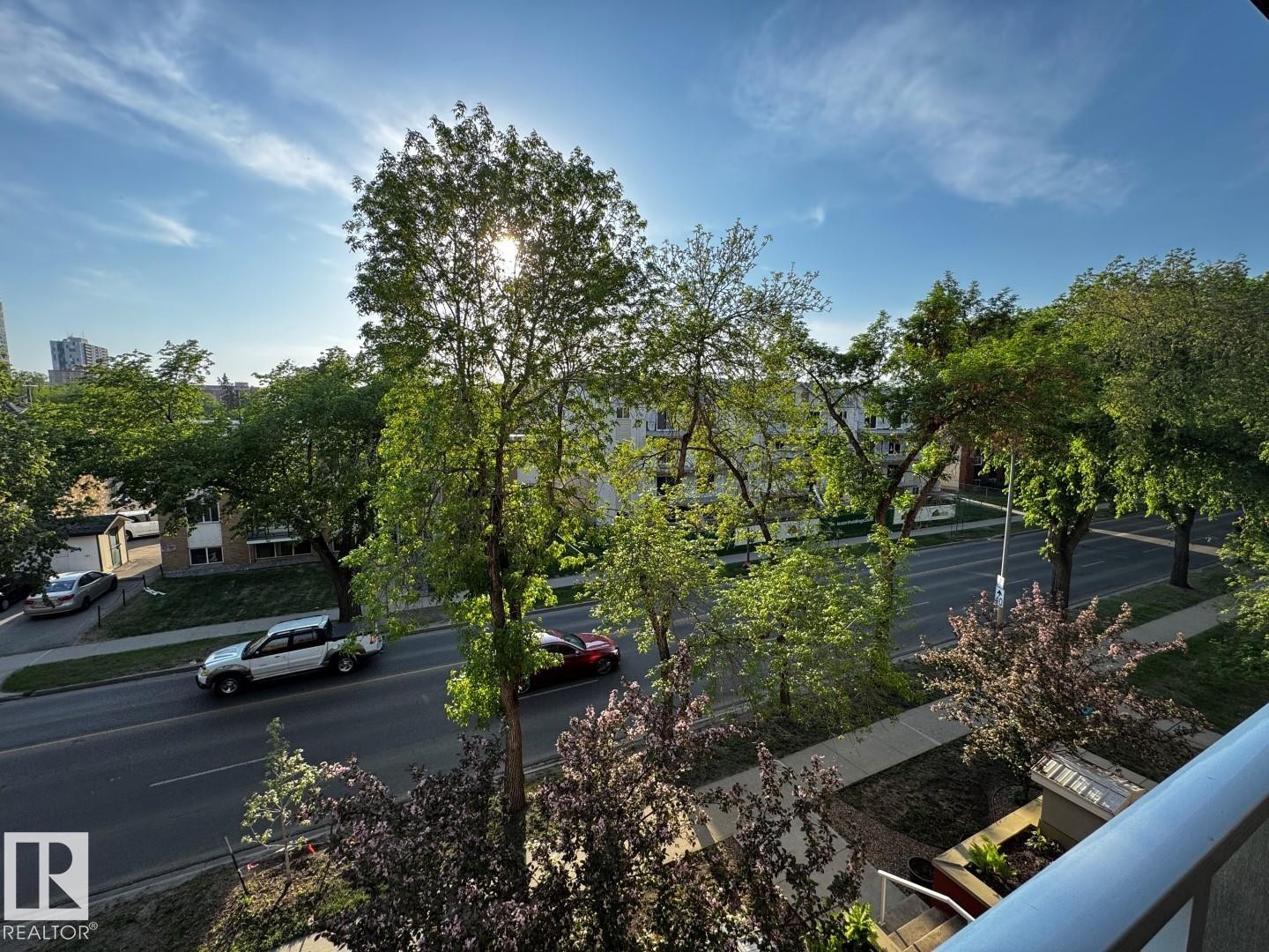 #301 10235 116 St Nw, Edmonton, AB - Outdoor With View