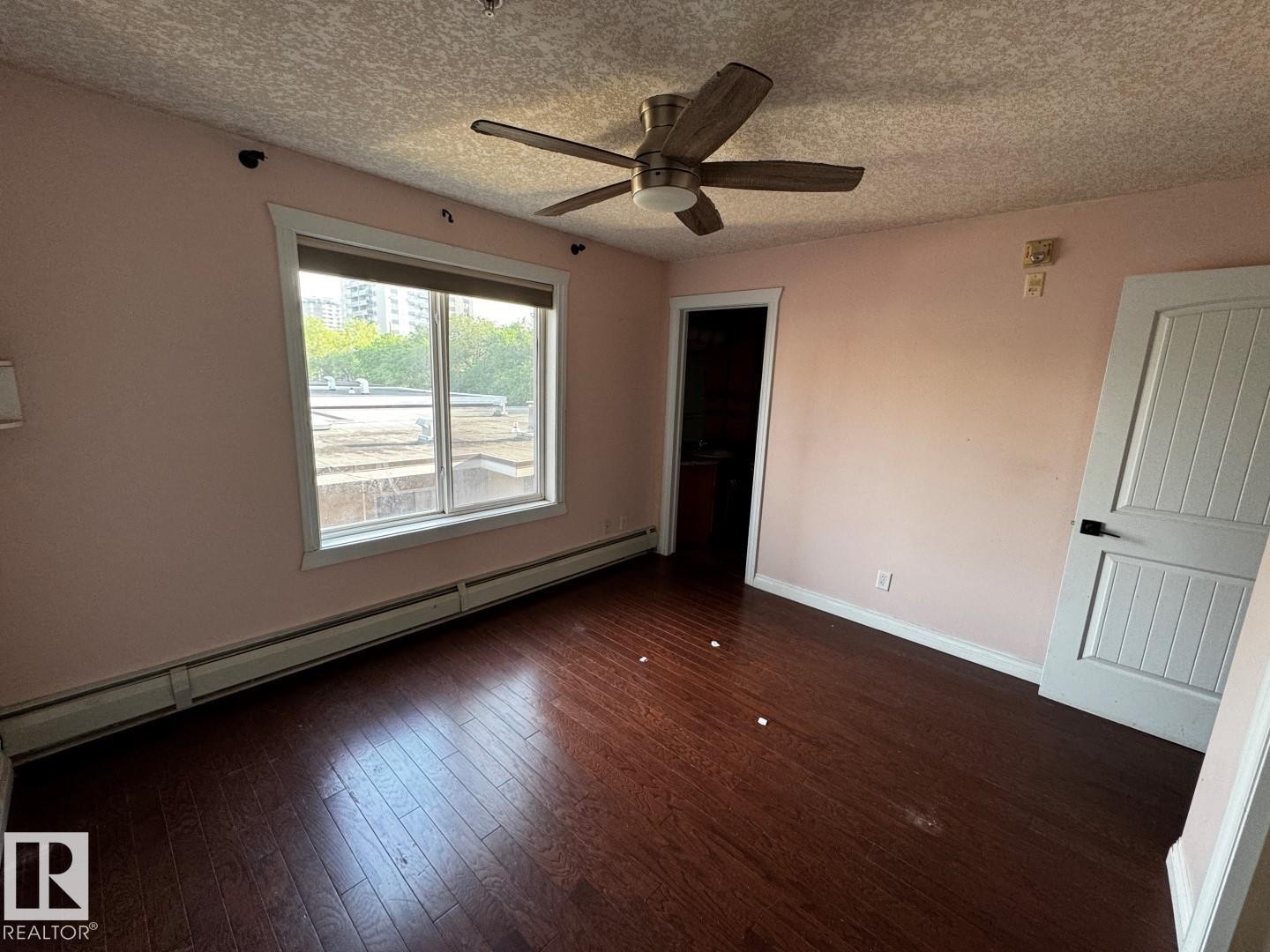 #301 10235 116 St Nw, Edmonton, AB - Indoor Photo Showing Other Room