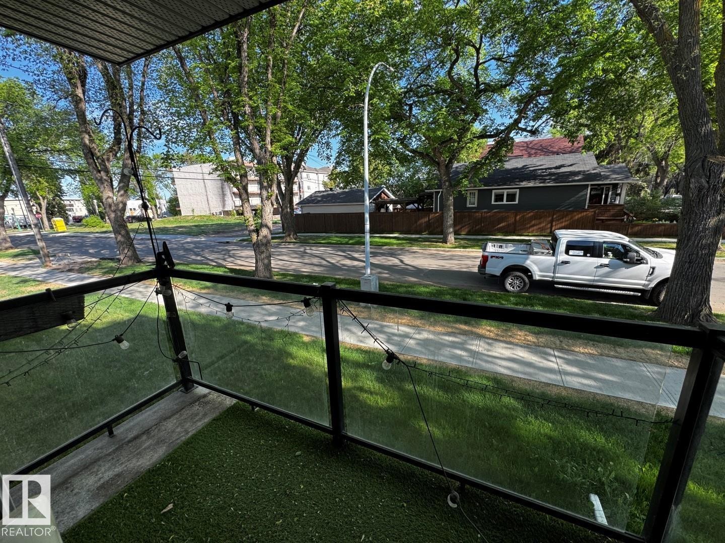 203 10415 93 Street, Edmonton, AB