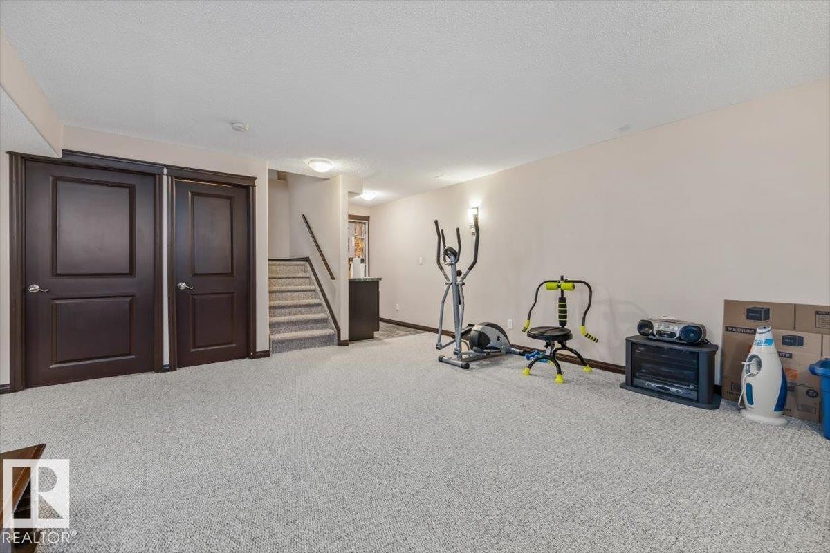 5015 Thibault Way, Edmonton, AB