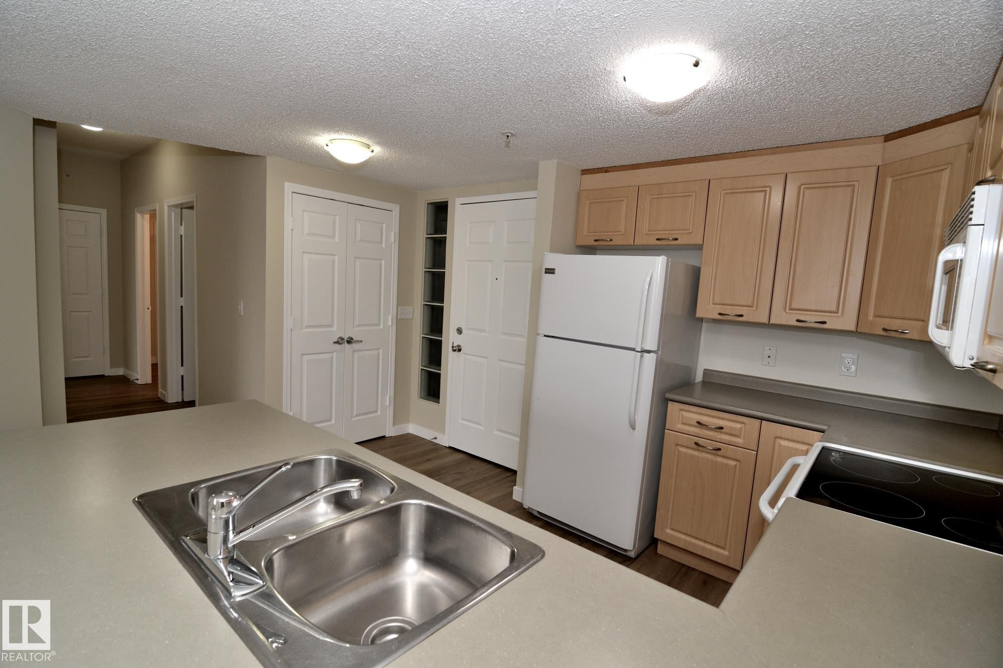 203 6220 134 Avenue, Edmonton, AB