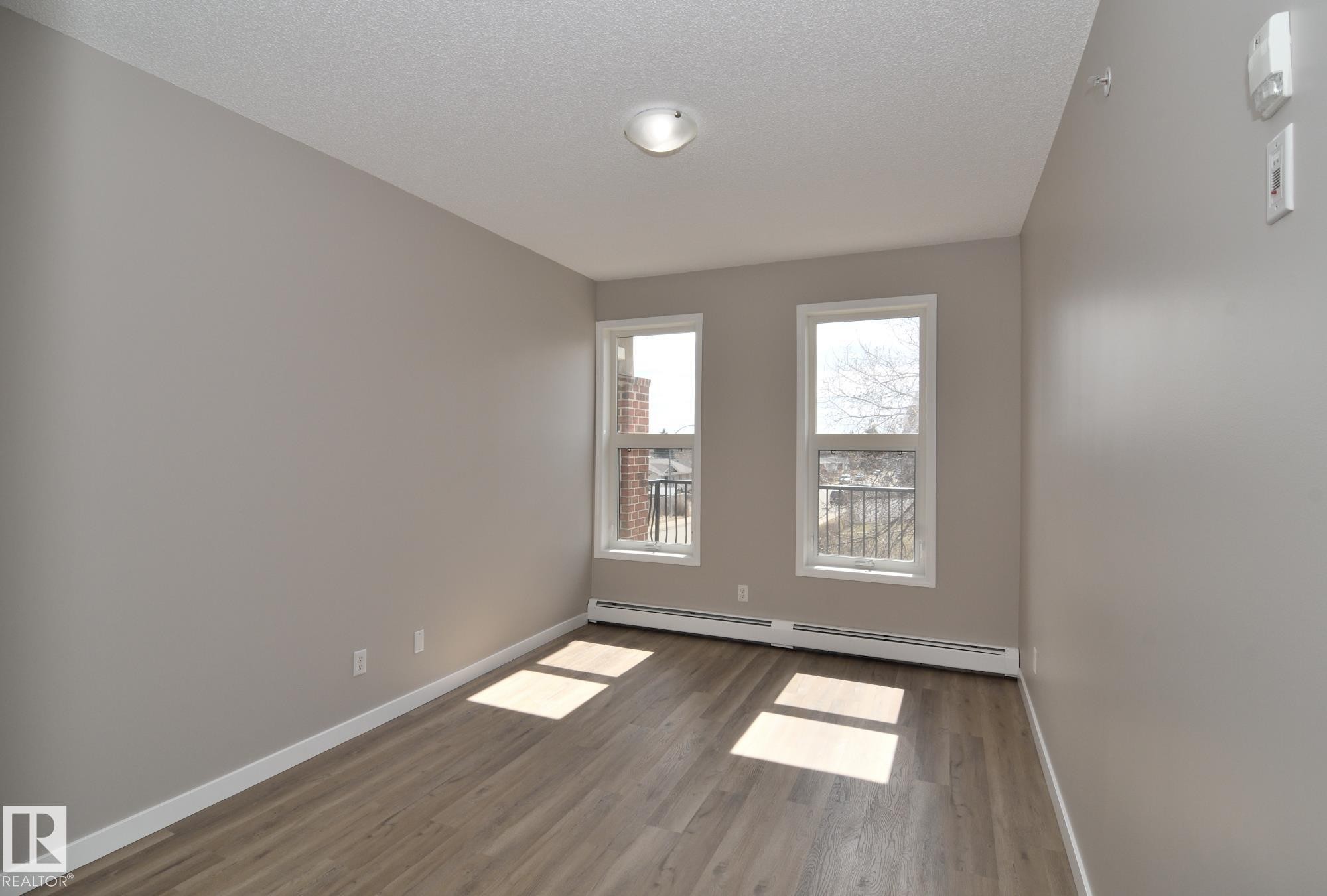 203 6220 134 Avenue, Edmonton, AB