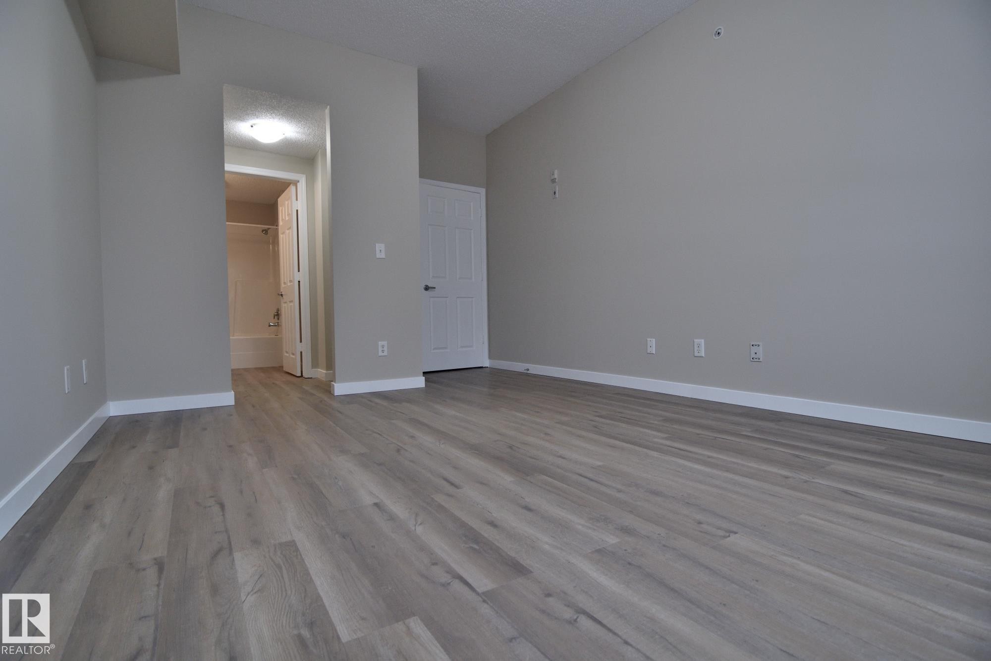 203 6220 134 Avenue, Edmonton, AB