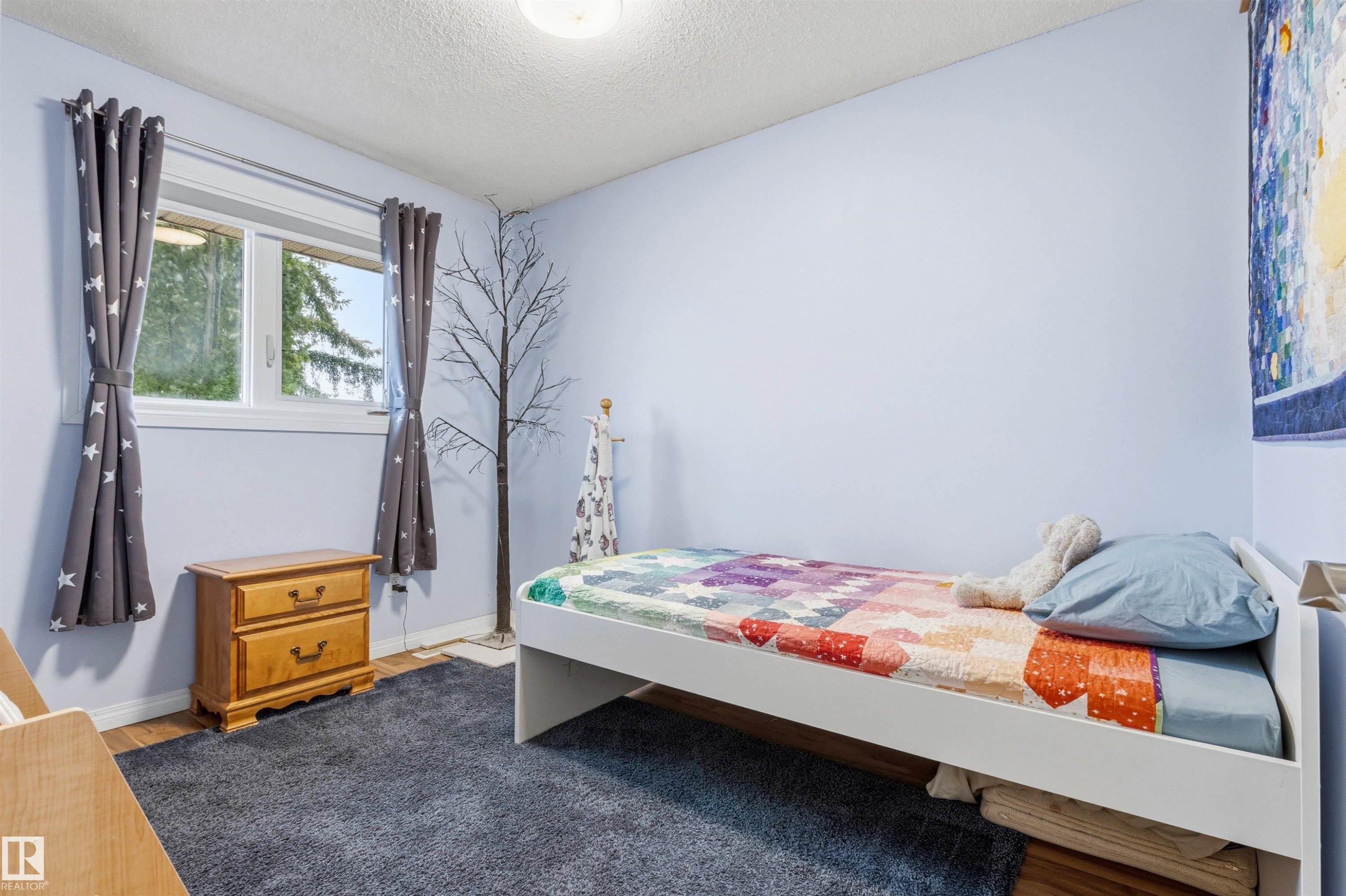 9575 180A Street, Edmonton, AB