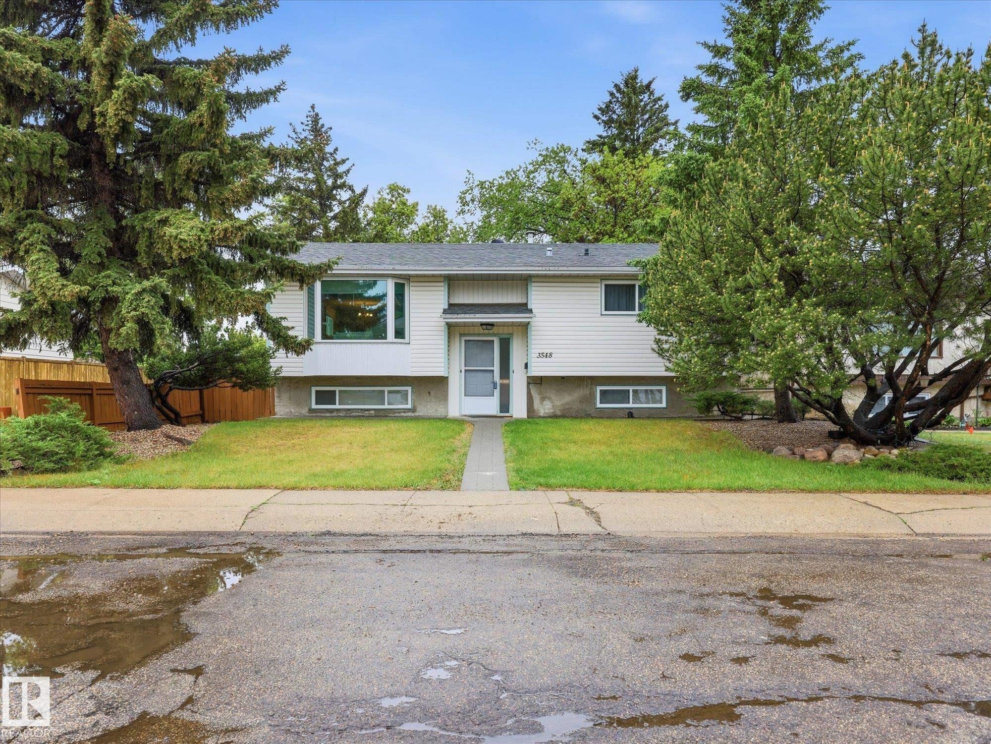3548 65 Street, Edmonton, AB