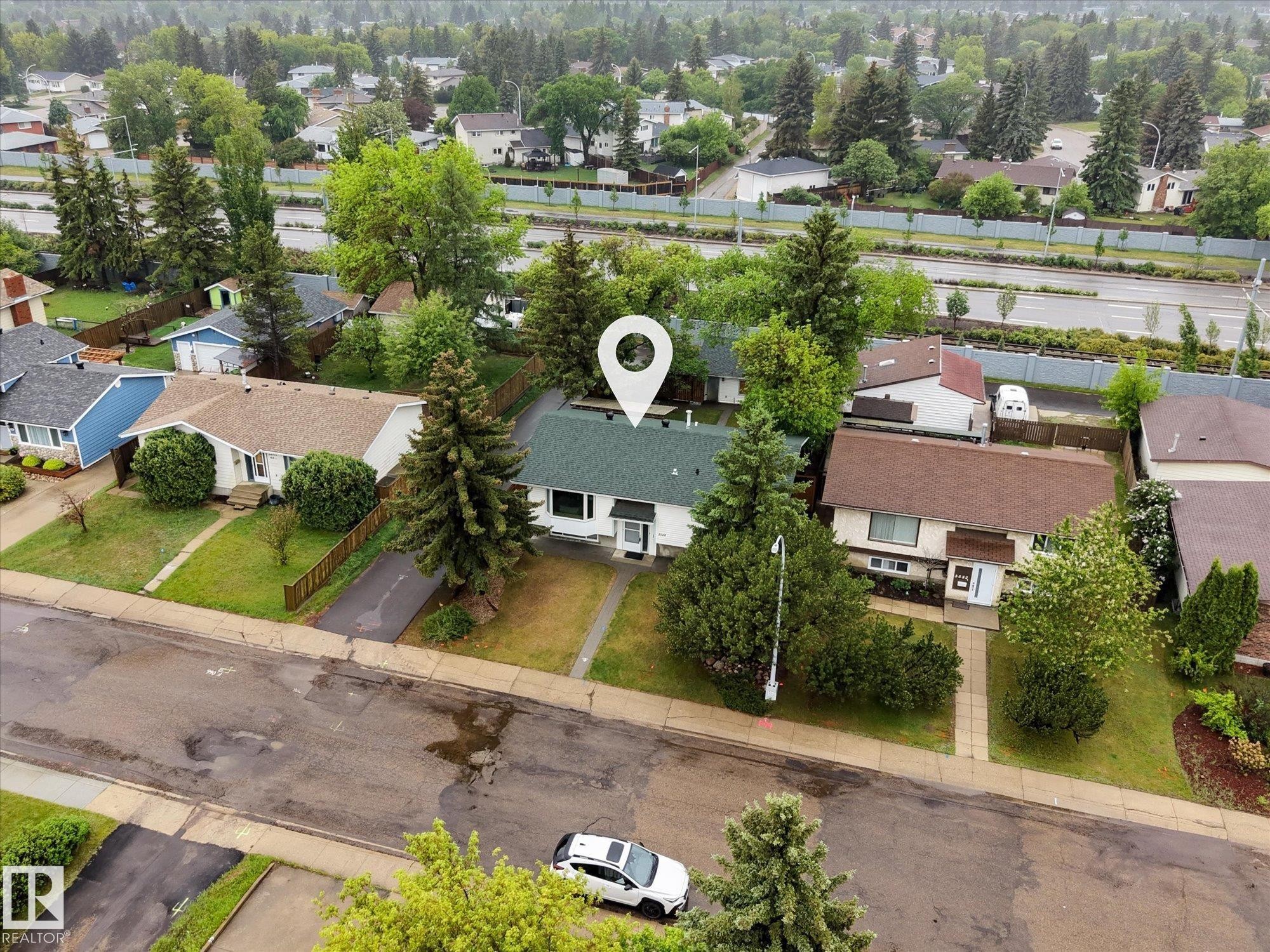 3548 65 Street, Edmonton, AB
