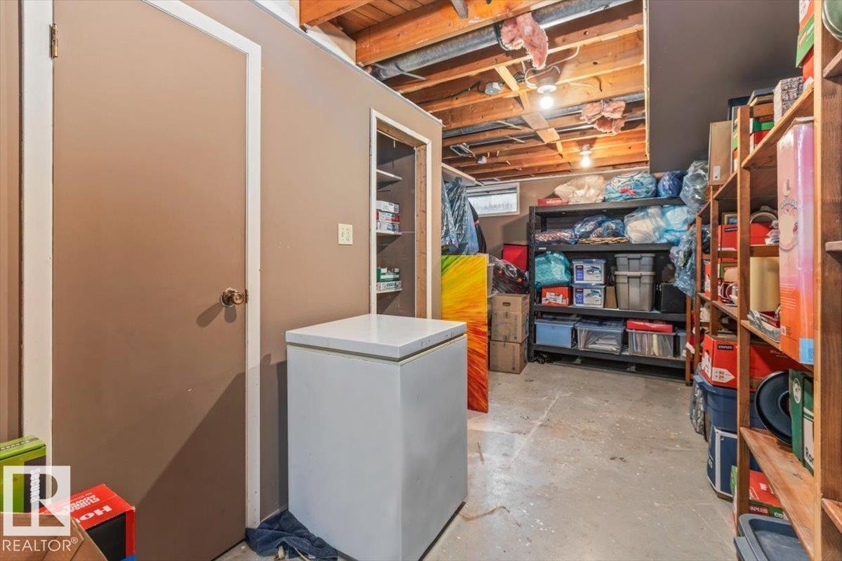 Image quality insufficient for description - 6720 29 Avenue, Edmonton, AB