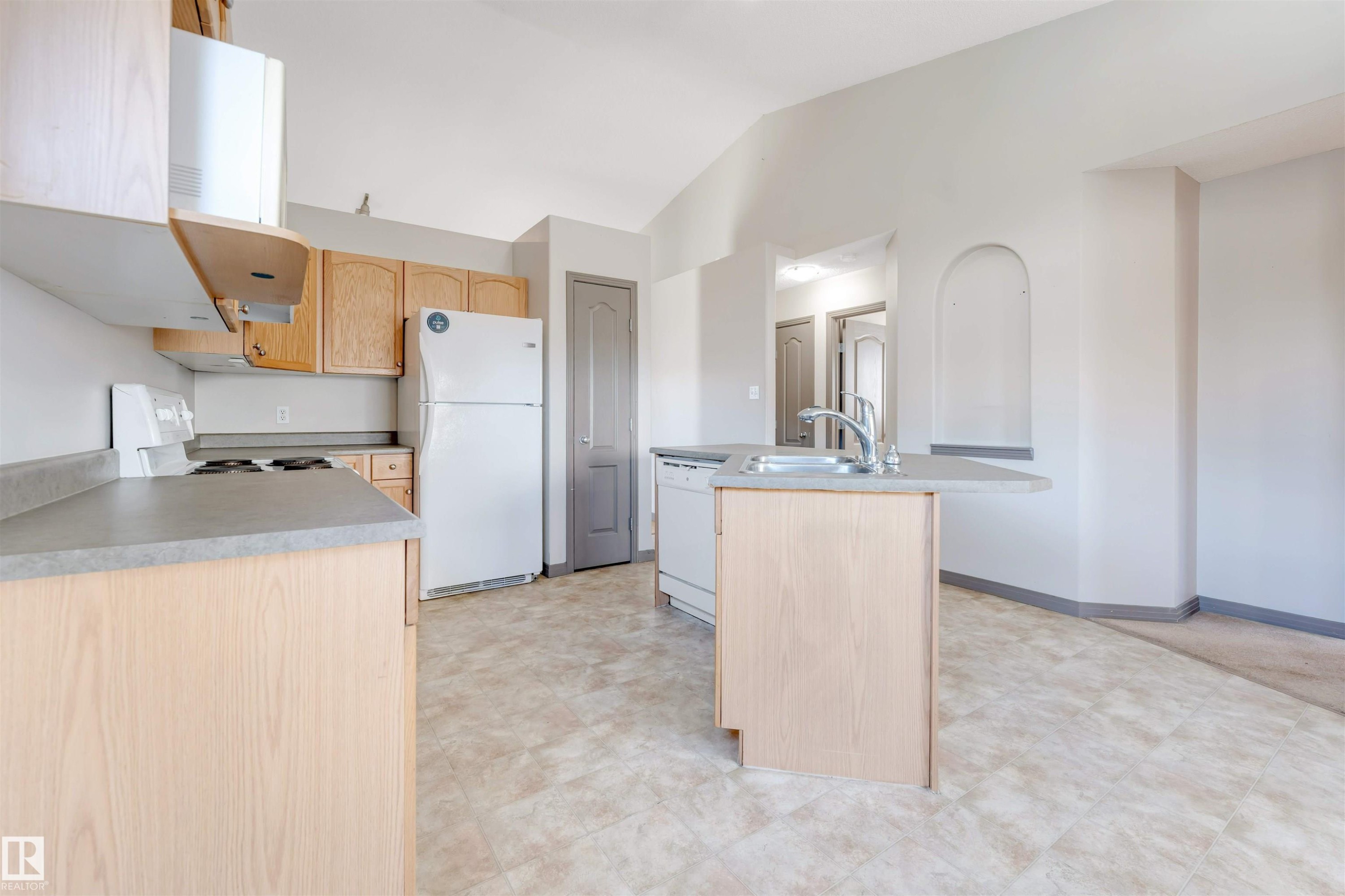 4812 148 Avenue, Edmonton, AB