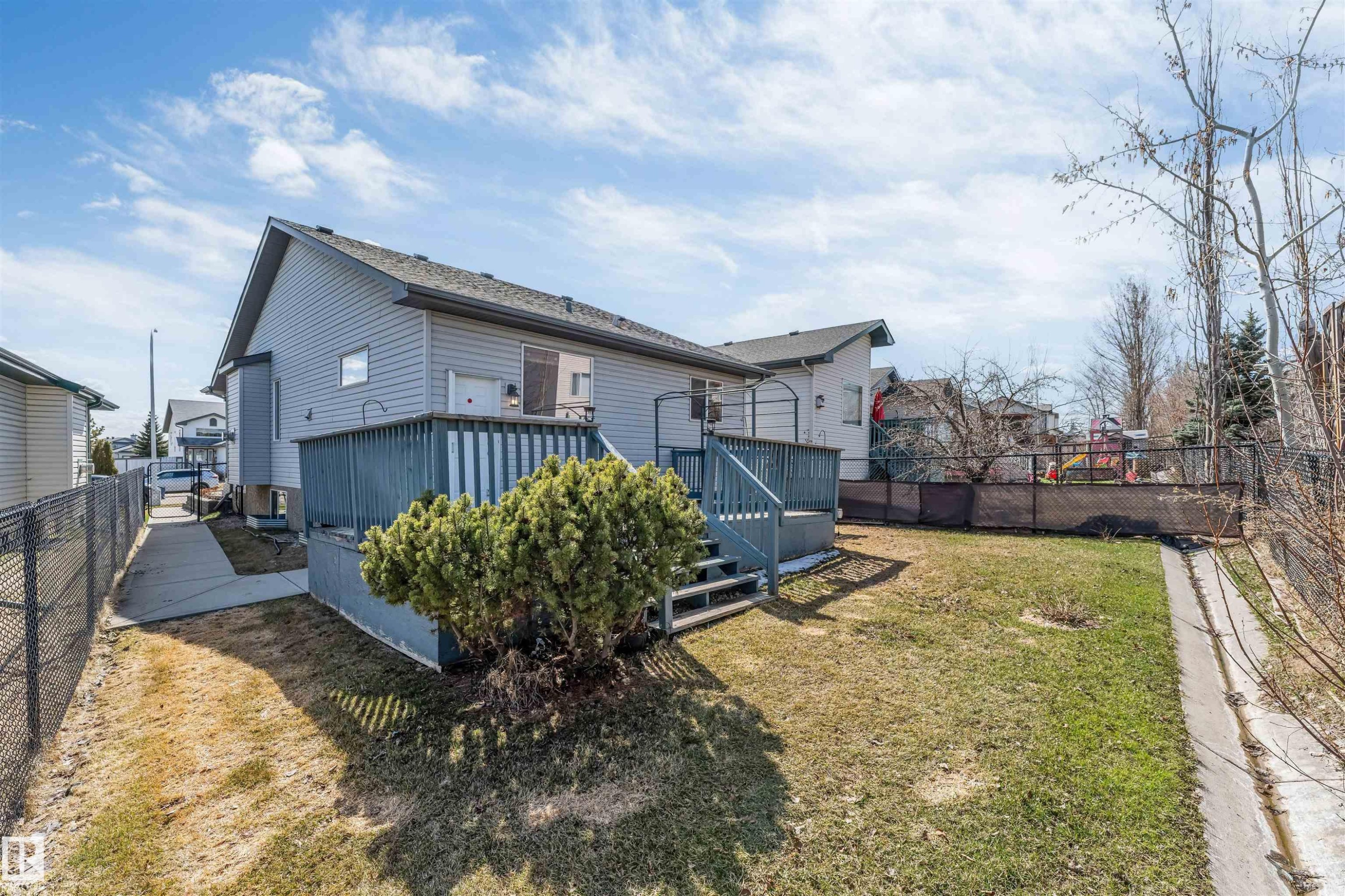 4812 148 Avenue, Edmonton, AB