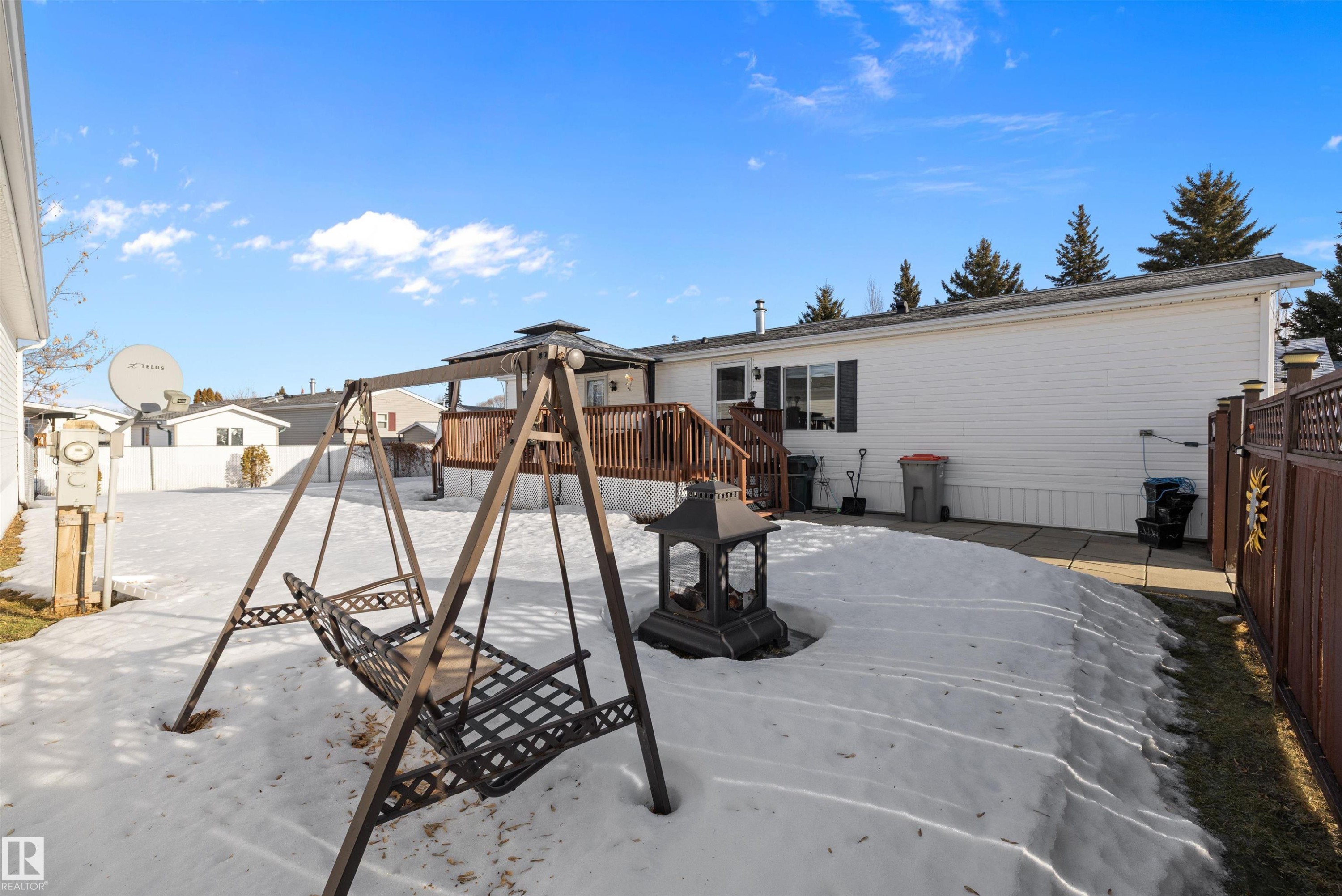 #161 3400 48 St, Stony Plain, AB - Outdoor