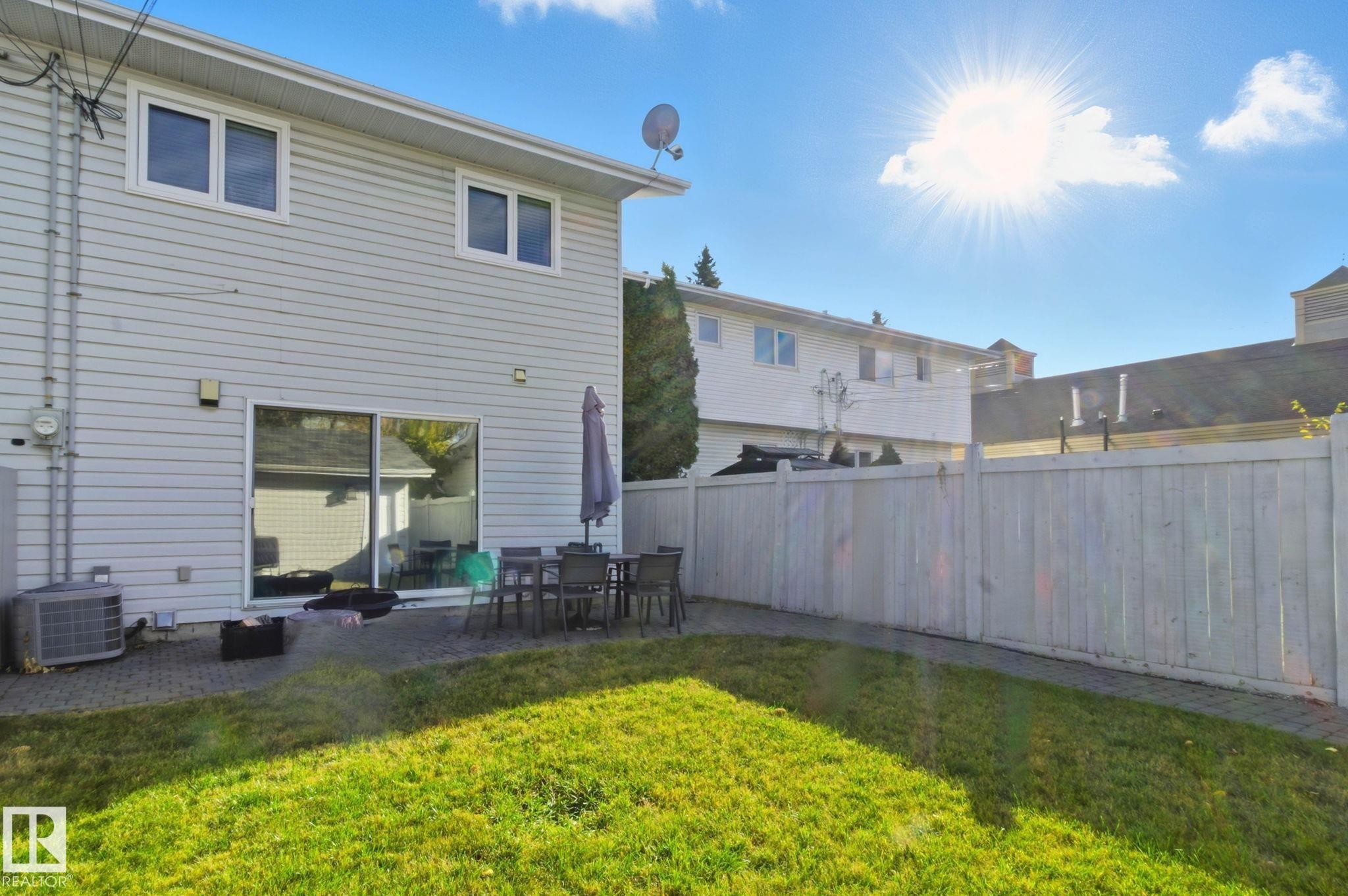 10718 122 Street, Edmonton, AB