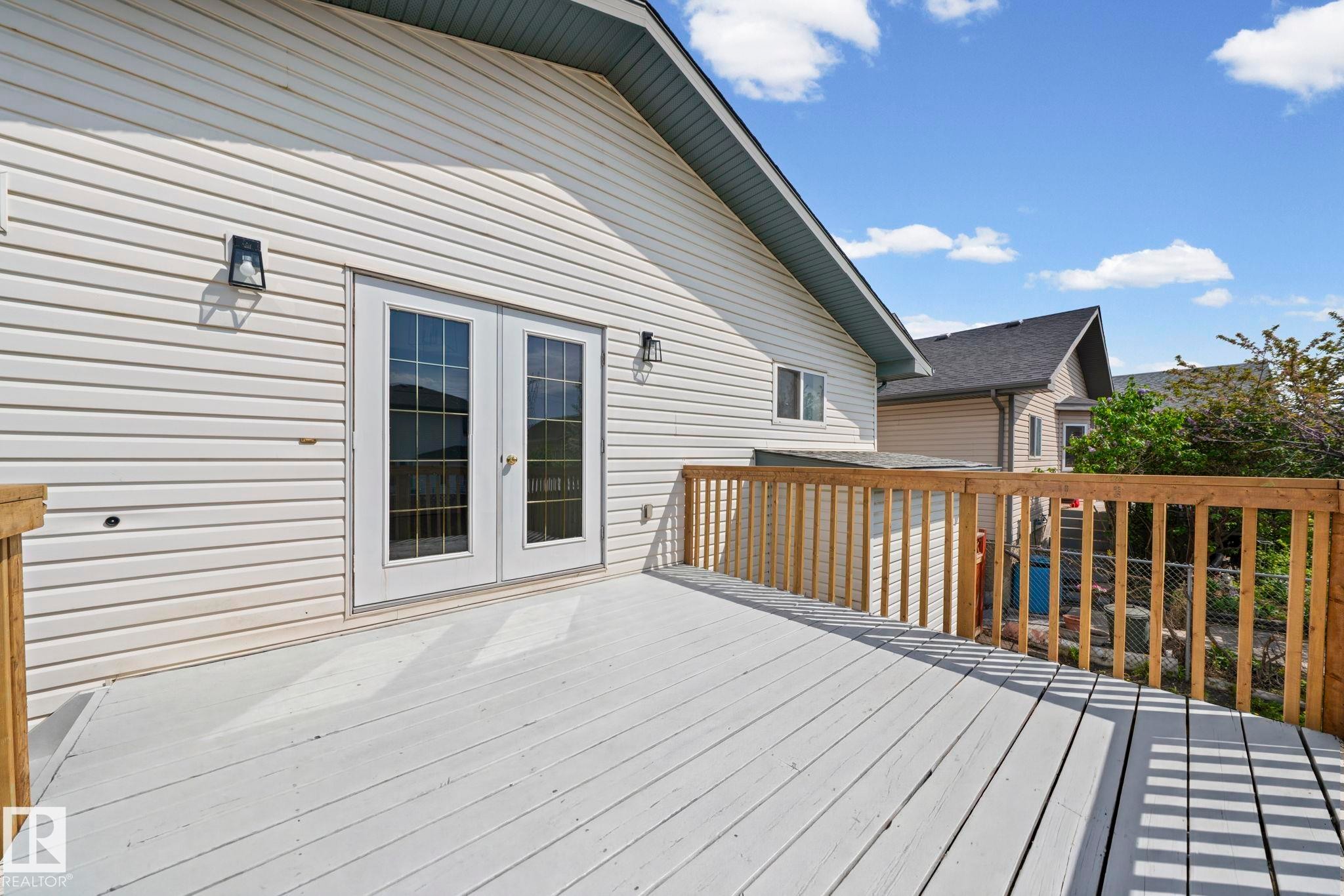 6715 165 Avenue, Edmonton, AB