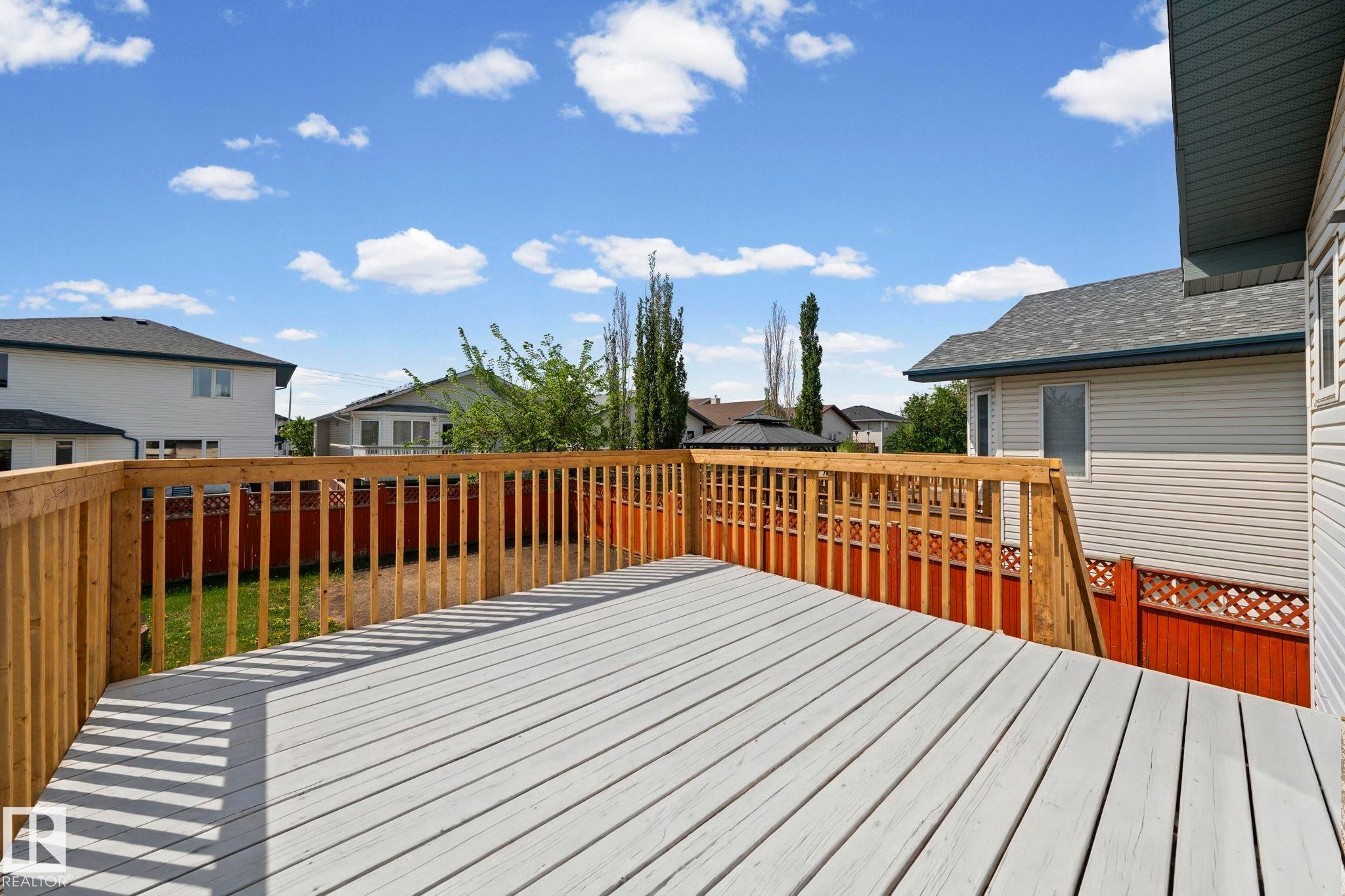6715 165 Avenue, Edmonton, AB