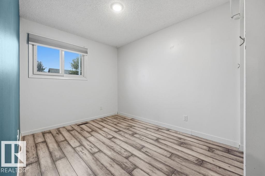 14516 20 Street, Edmonton, AB