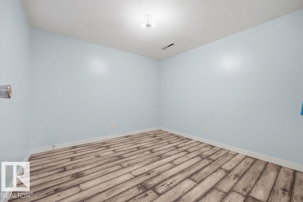 14516 20 Street, Edmonton, AB