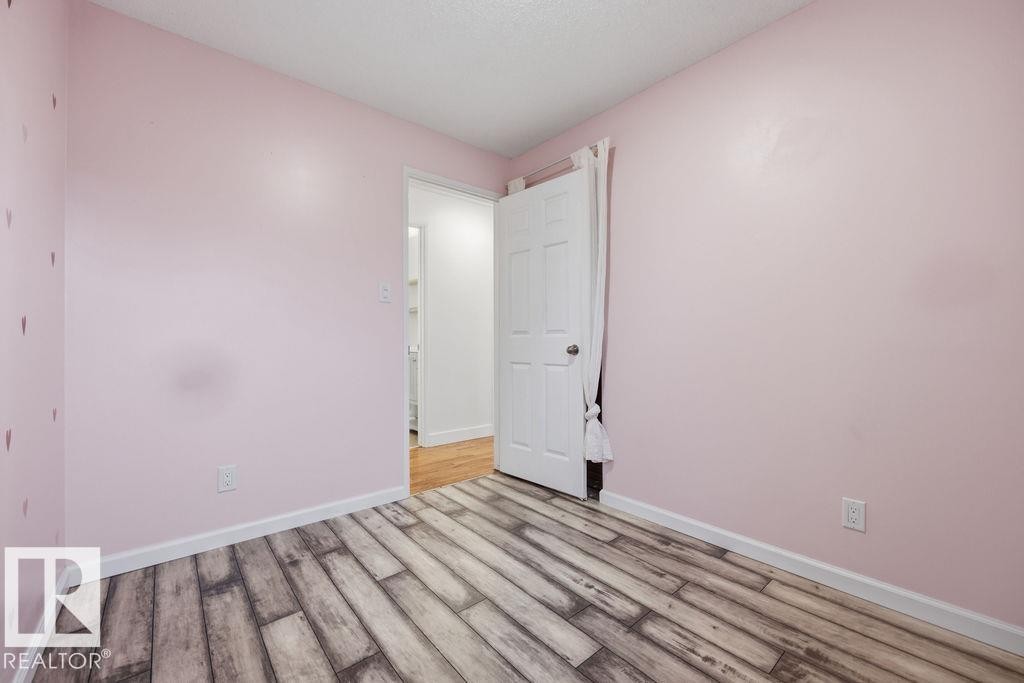 14516 20 Street, Edmonton, AB
