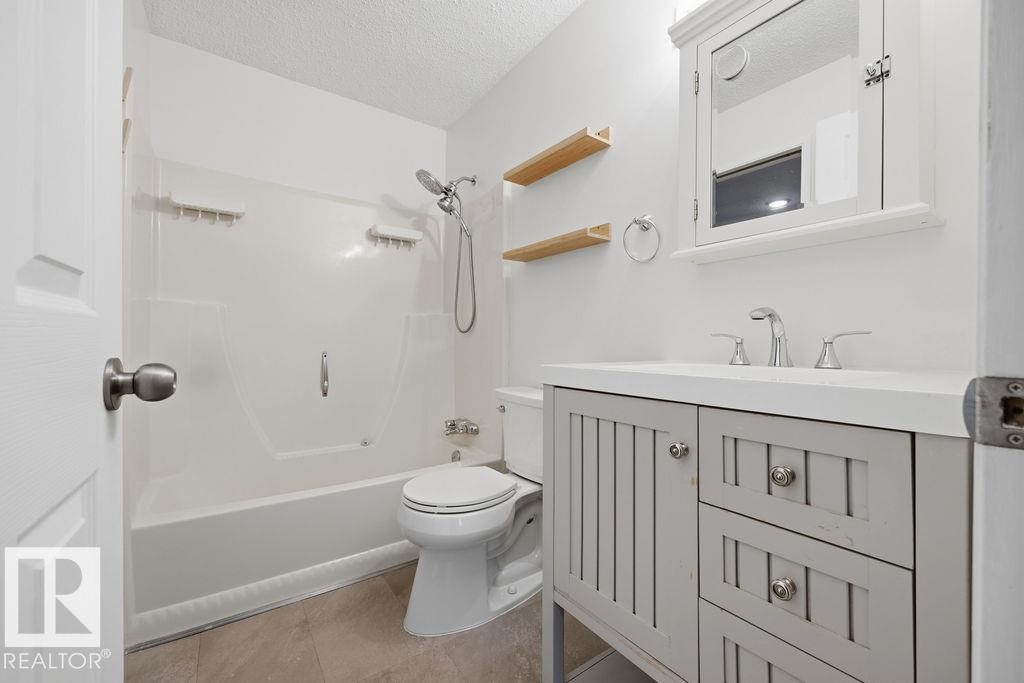 14516 20 Street, Edmonton, AB