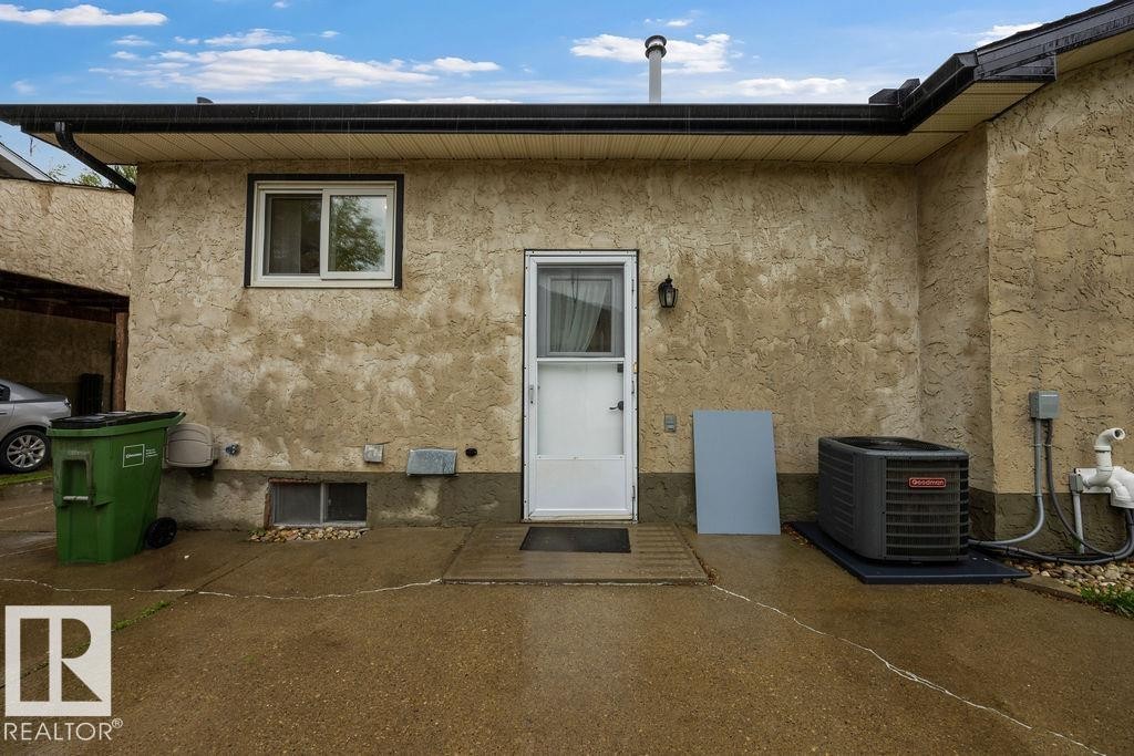14516 20 Street, Edmonton, AB
