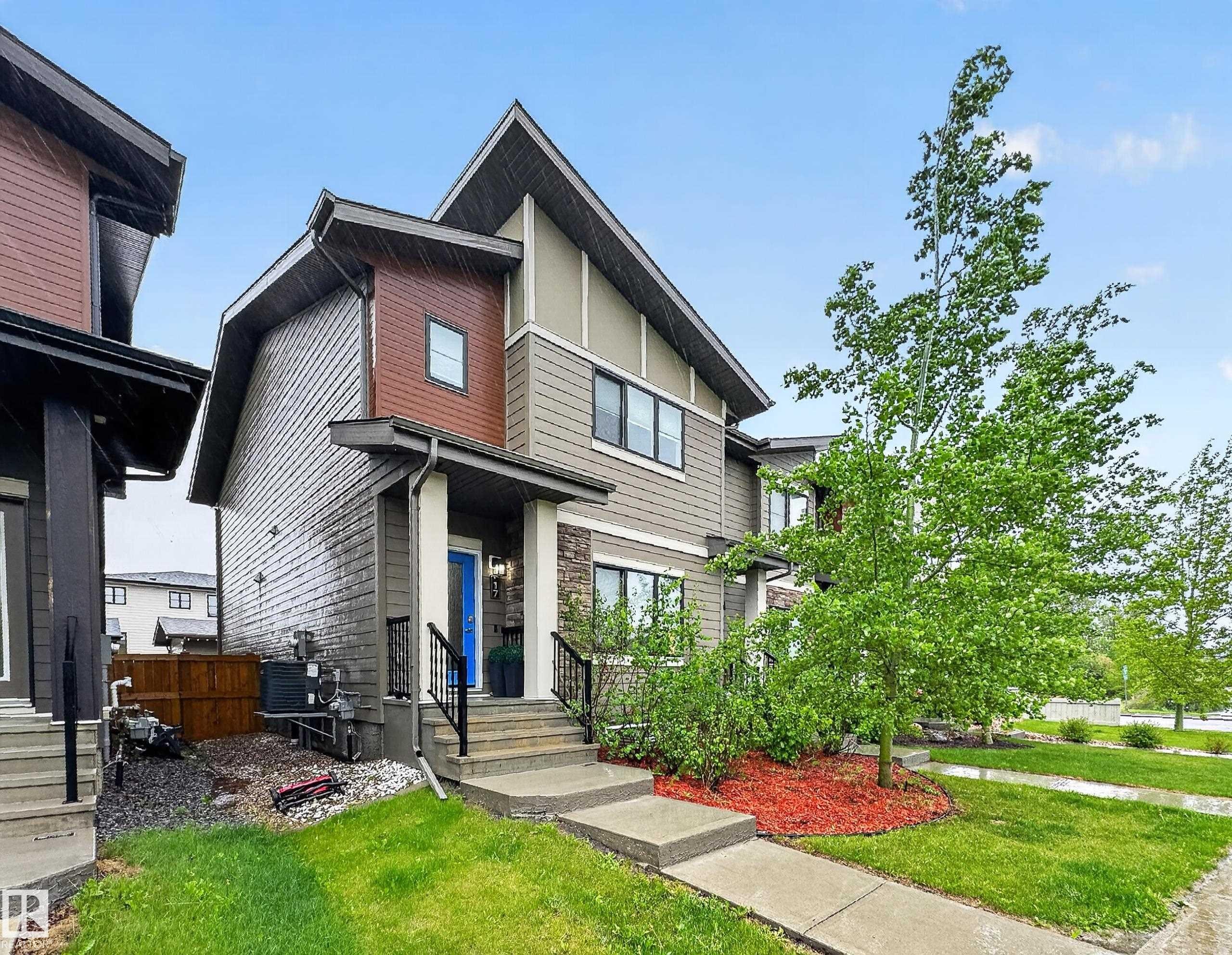 17 Amesbury Wynd, Sherwood Park, AB