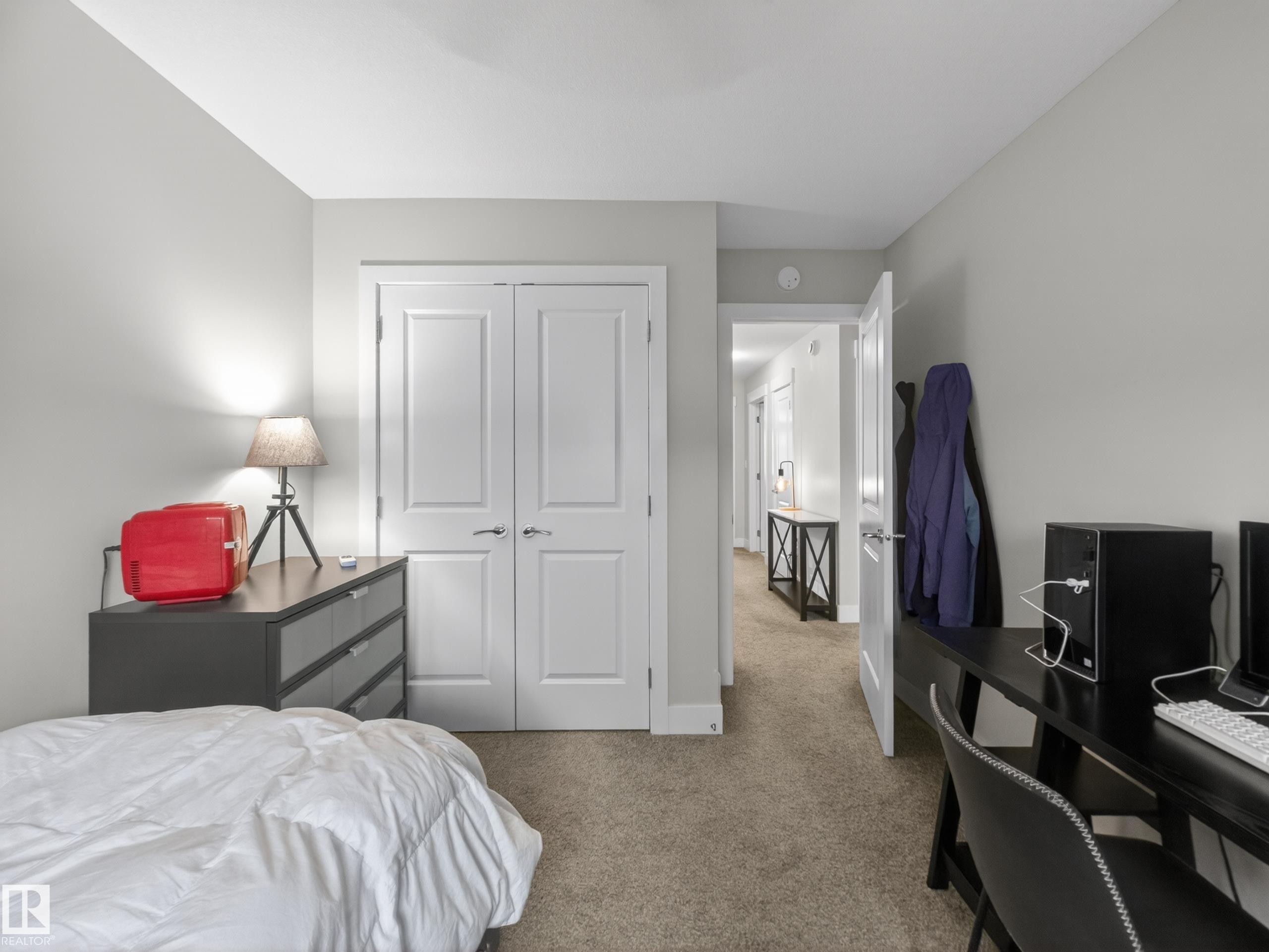 17 Amesbury Wynd, Sherwood Park, AB