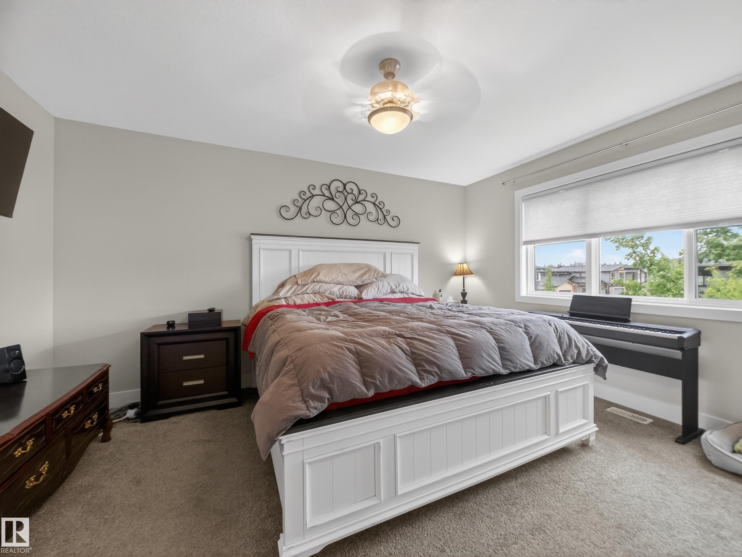 17 Amesbury Wynd, Sherwood Park, AB