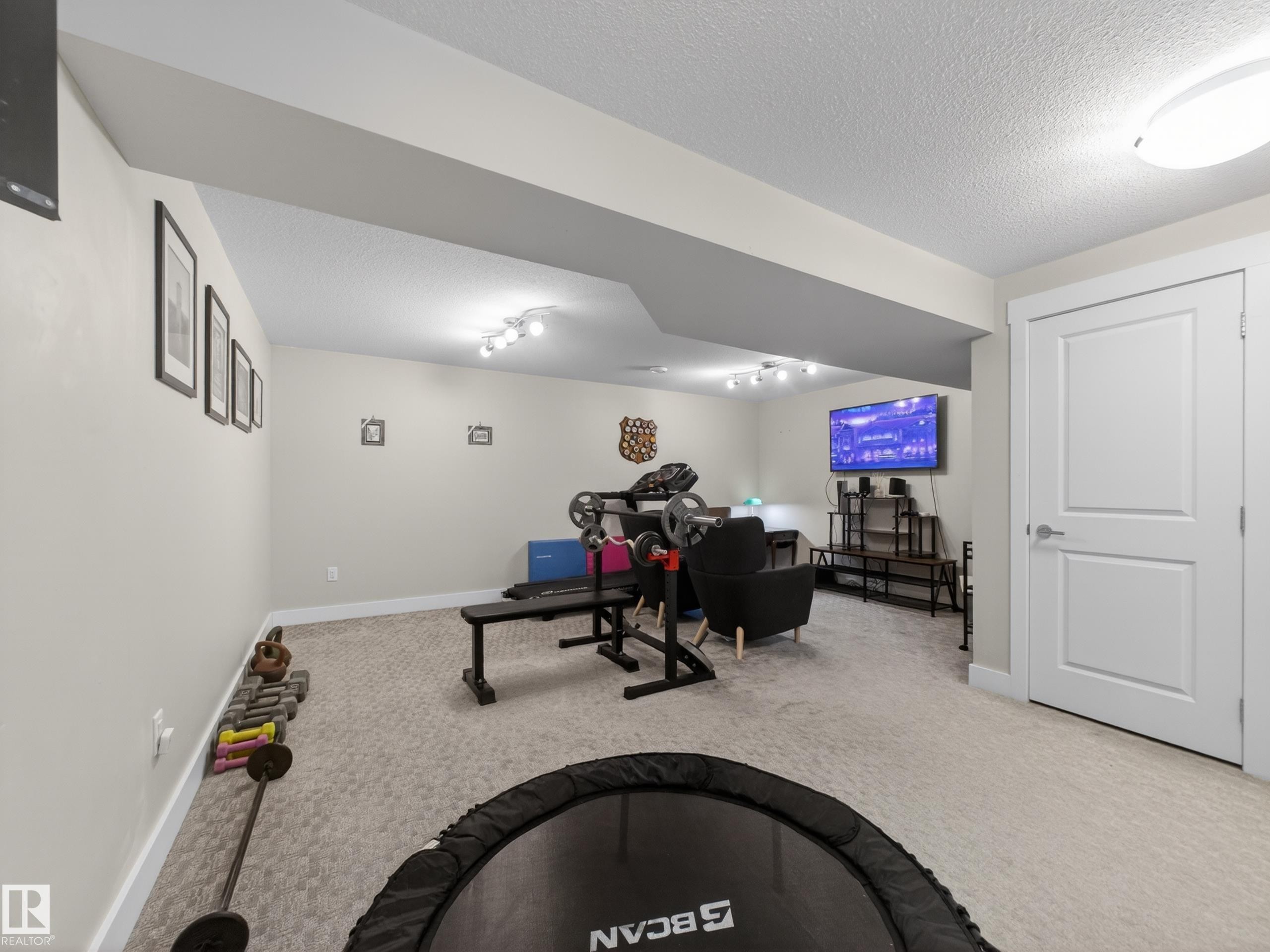 17 Amesbury Wynd, Sherwood Park, AB