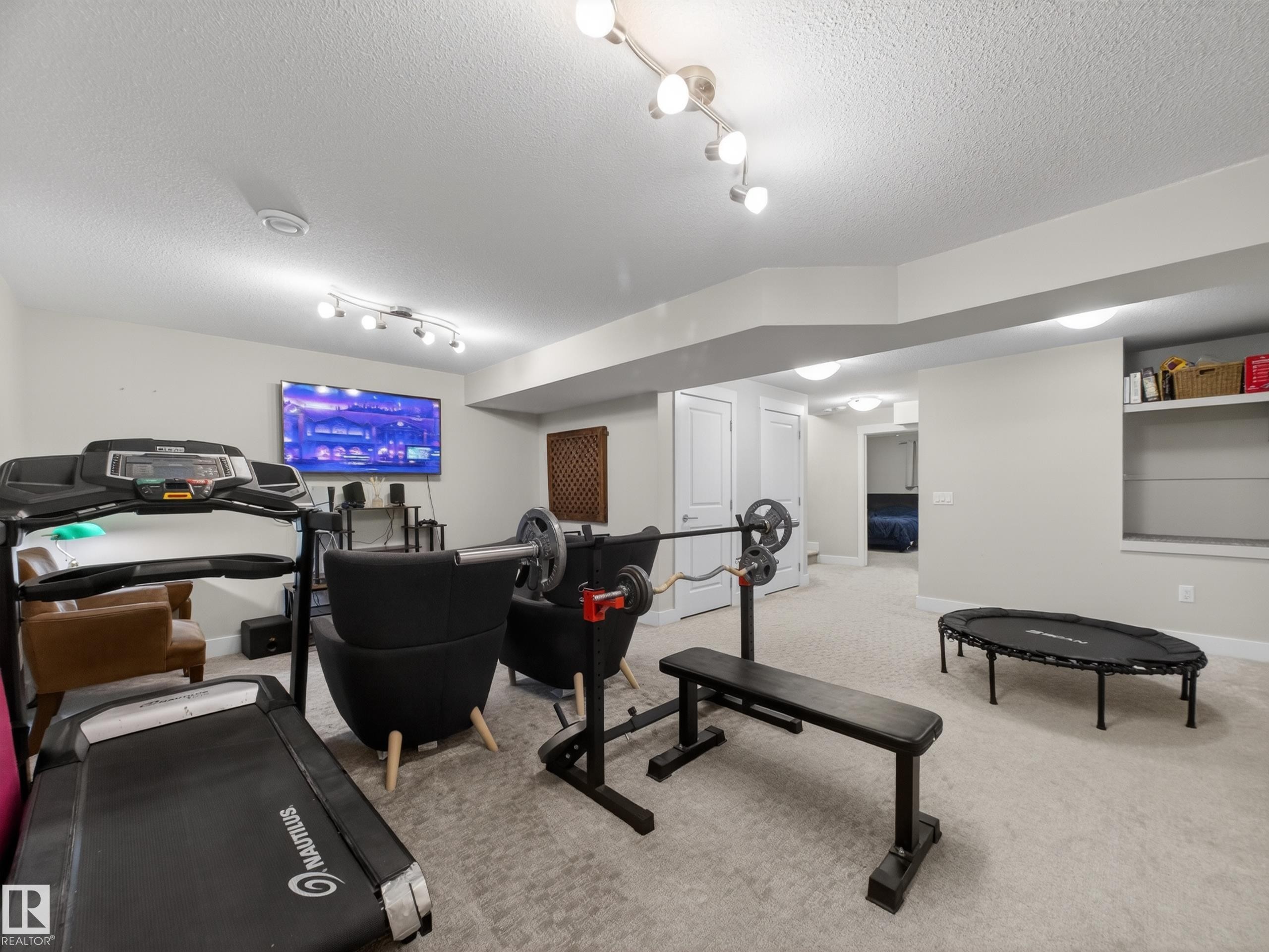 17 Amesbury Wynd, Sherwood Park, AB