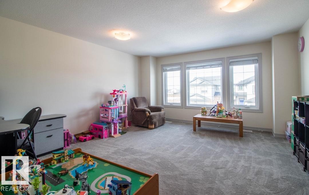 13855 143 Avenue Nw, Edmonton, AB - Indoor