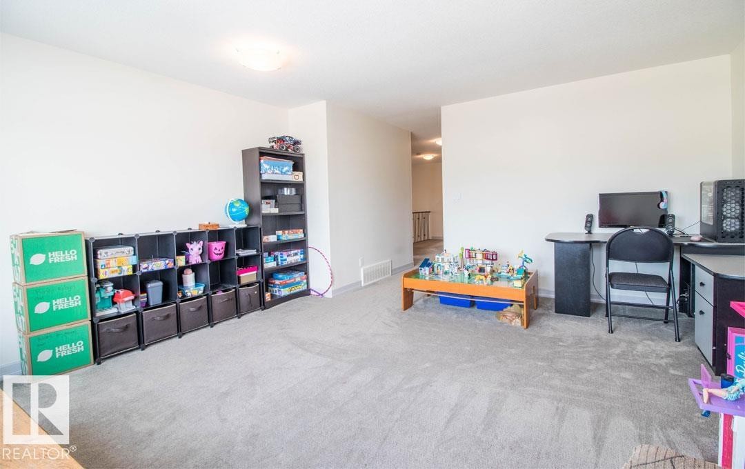 13855 143 Avenue Nw, Edmonton, AB - Indoor