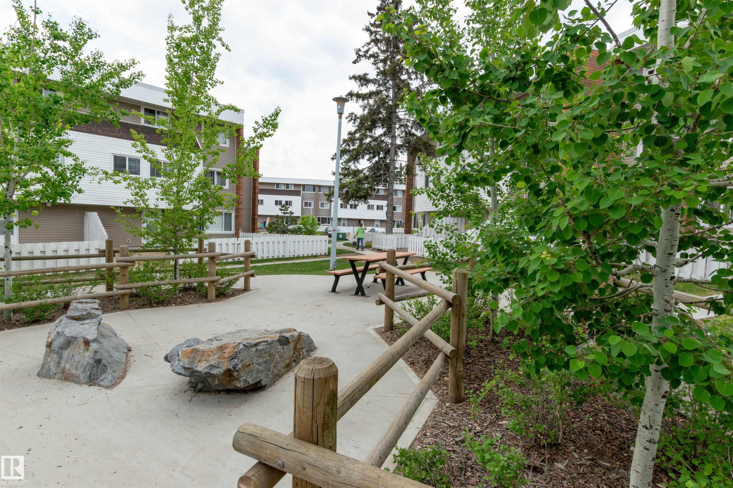 408 2908 116A Avenue, Edmonton, AB