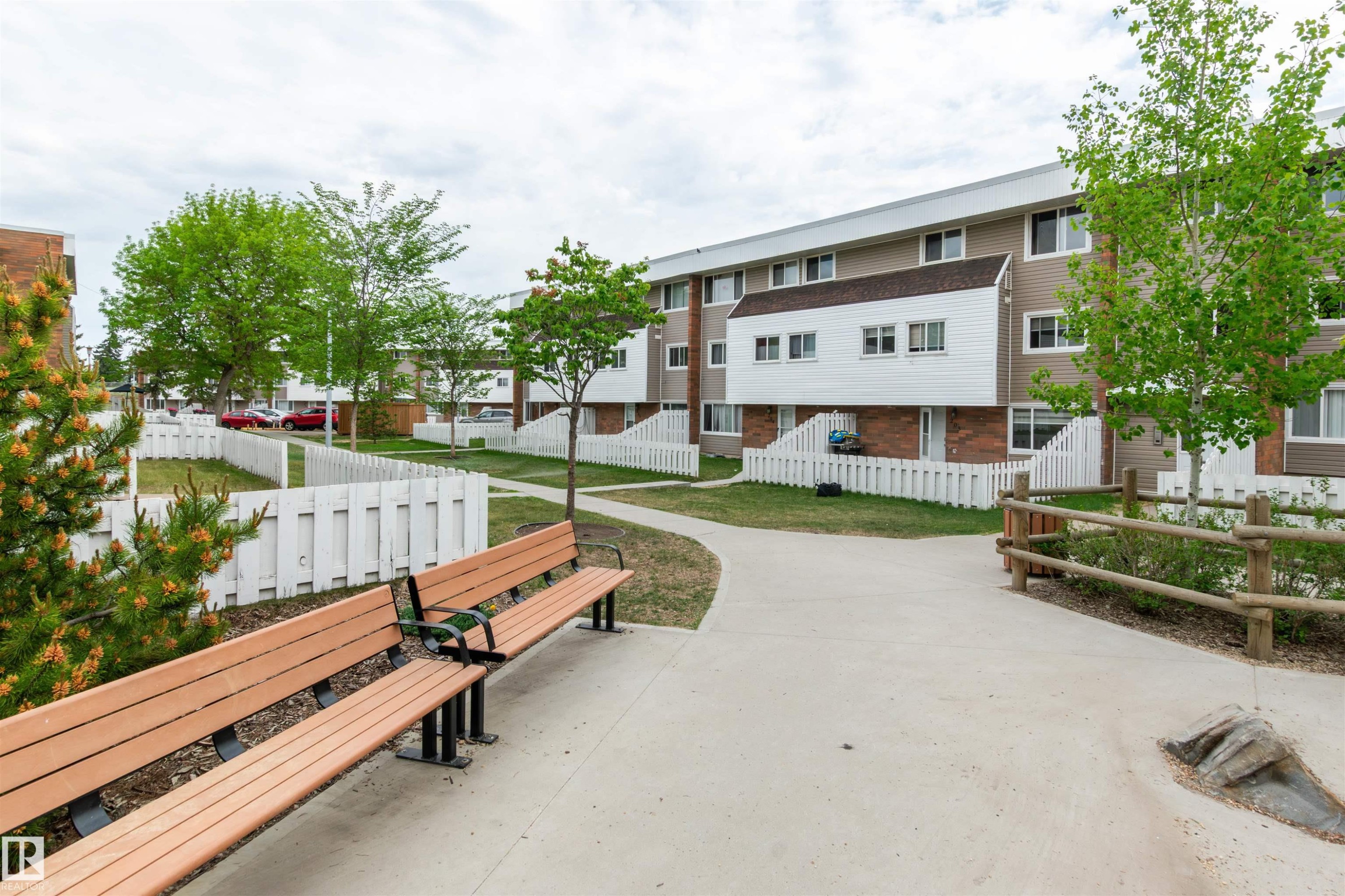 408 2908 116A Avenue, Edmonton, AB