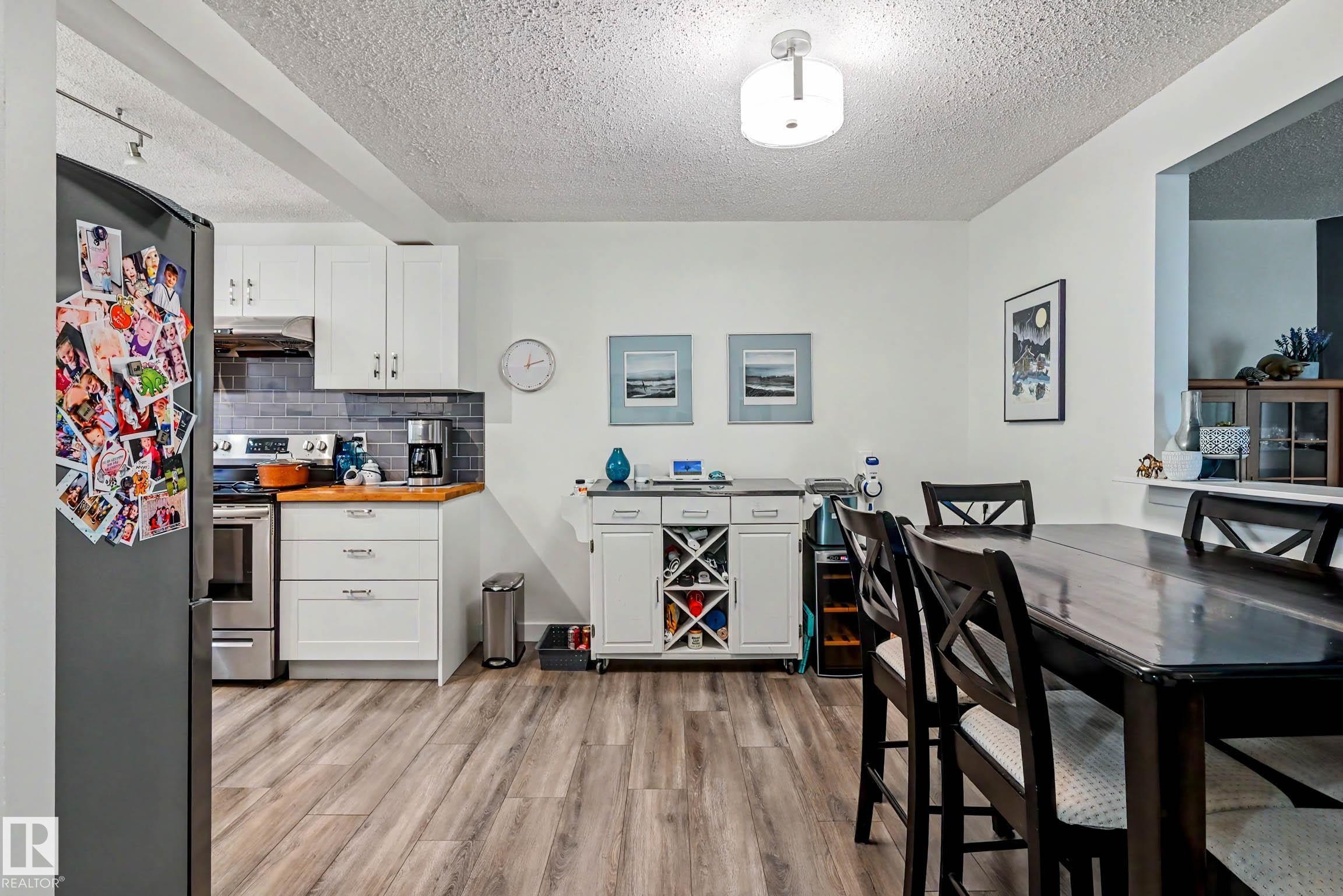 15 Akinsdale Gardens, St. Albert, AB