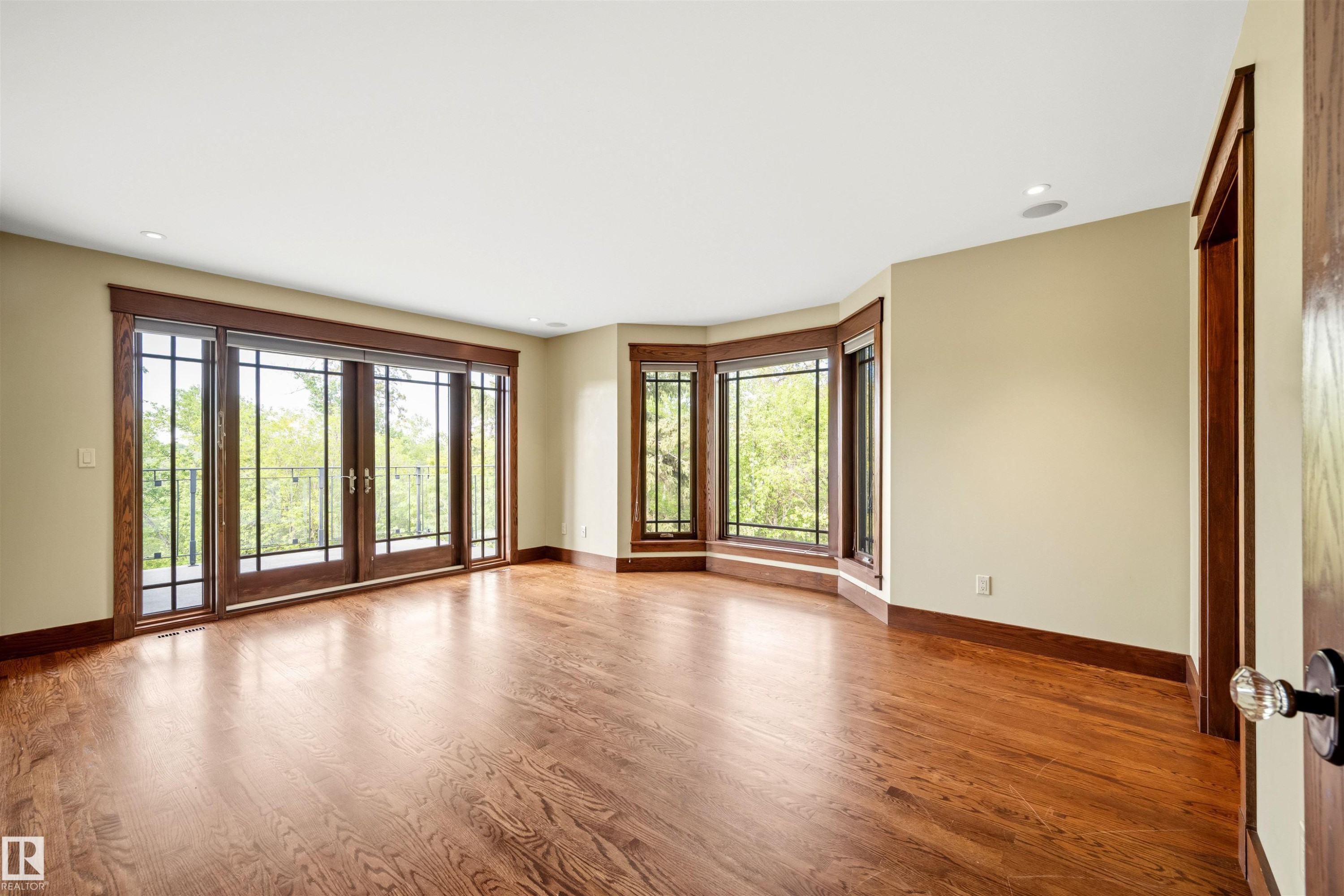 9652 86 Avenue, Edmonton, AB