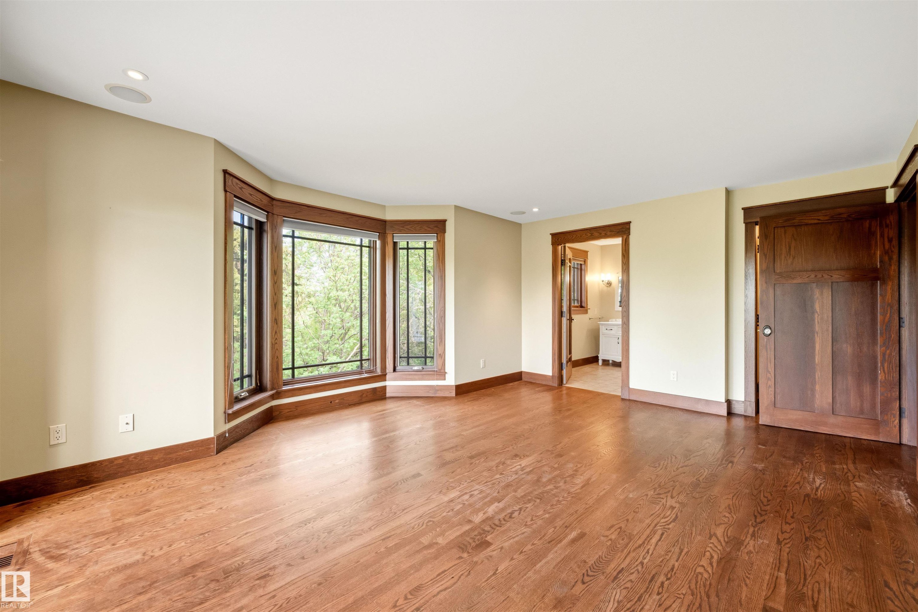 9652 86 Avenue, Edmonton, AB