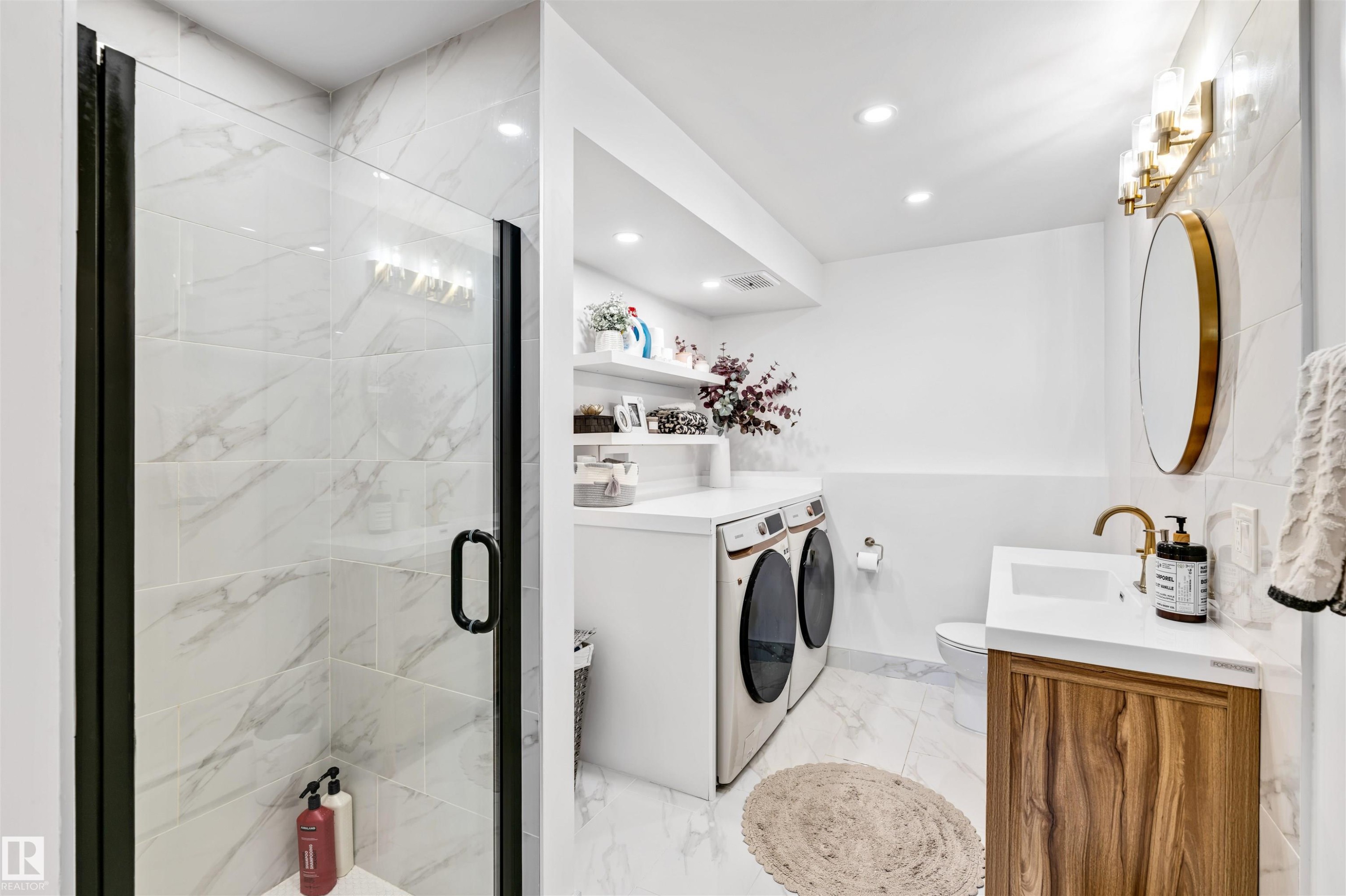 3814 Ada Boulevard, Edmonton, AB