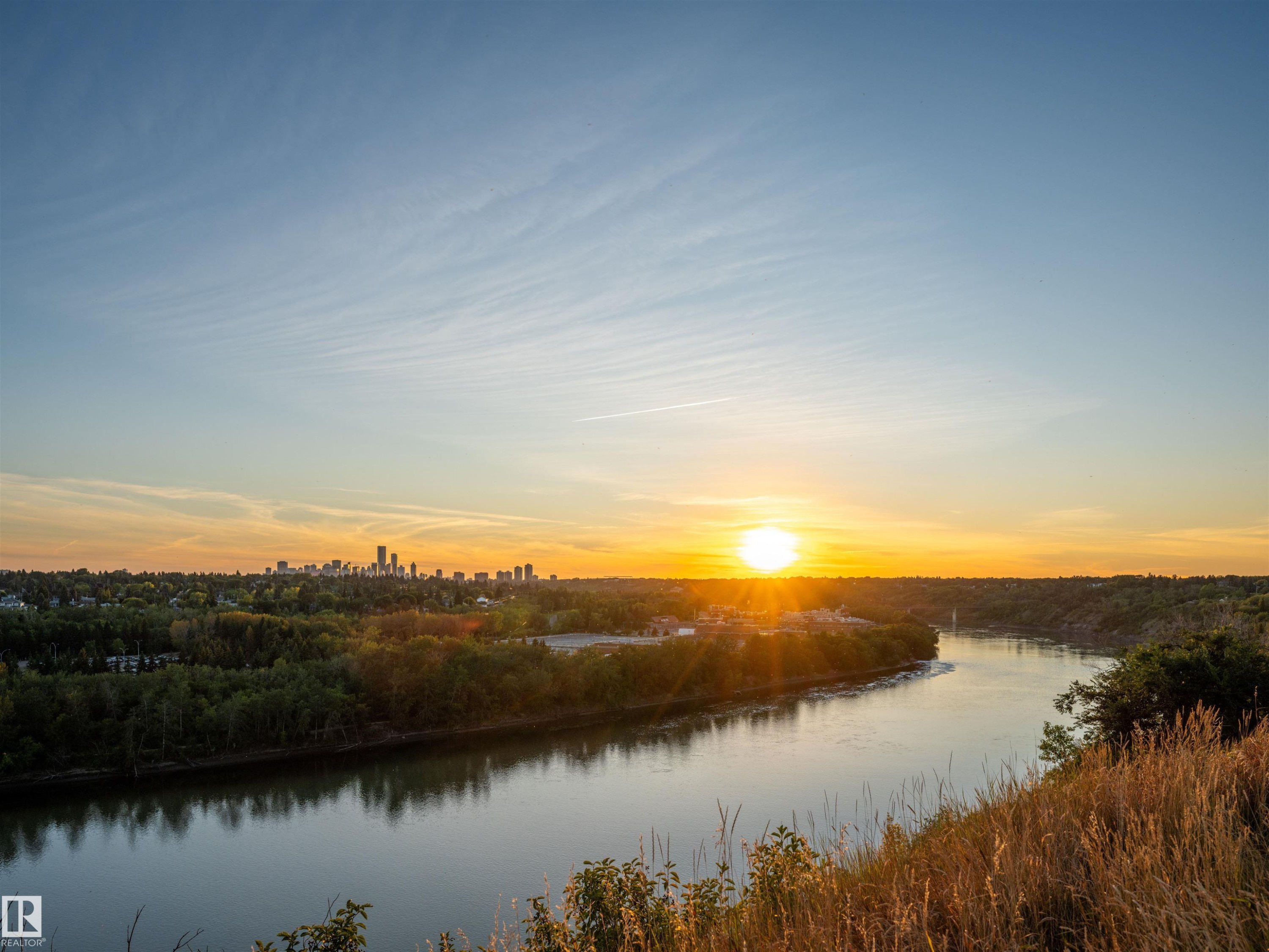 3814 Ada Boulevard, Edmonton, AB
