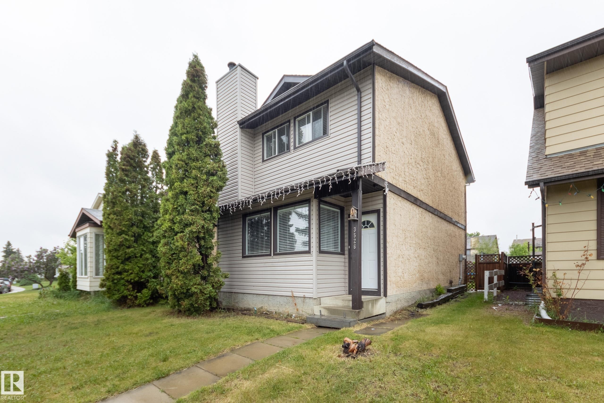 3526 42 Avenue, Edmonton, AB