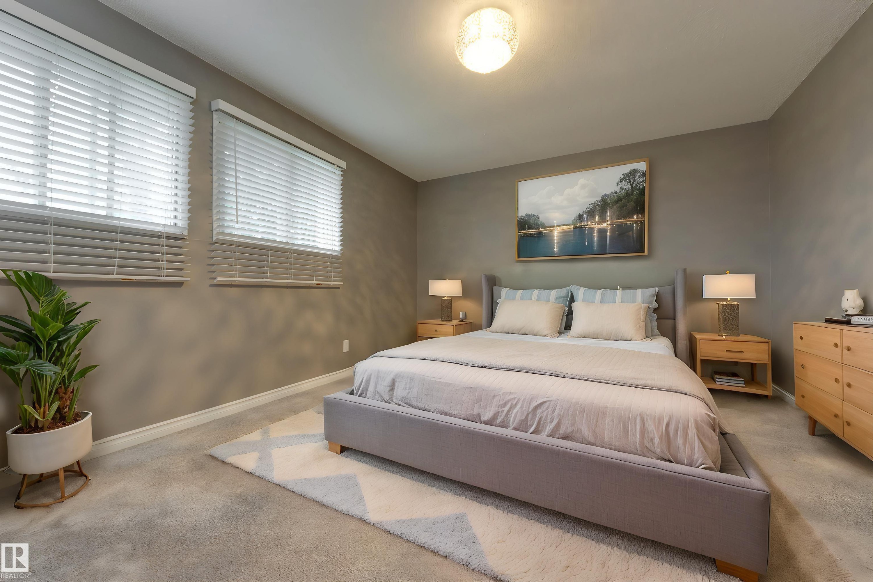 3526 42 Avenue, Edmonton, AB