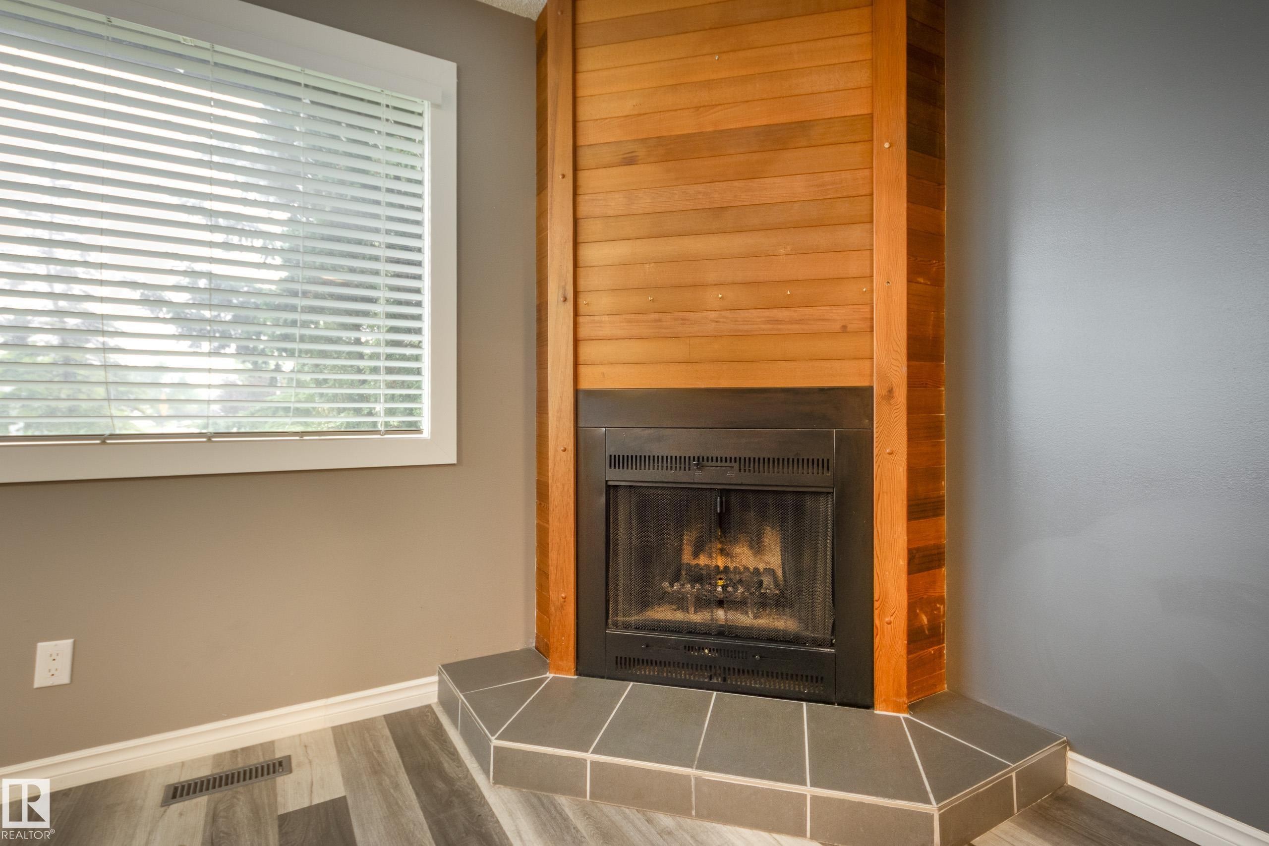 3526 42 Avenue, Edmonton, AB