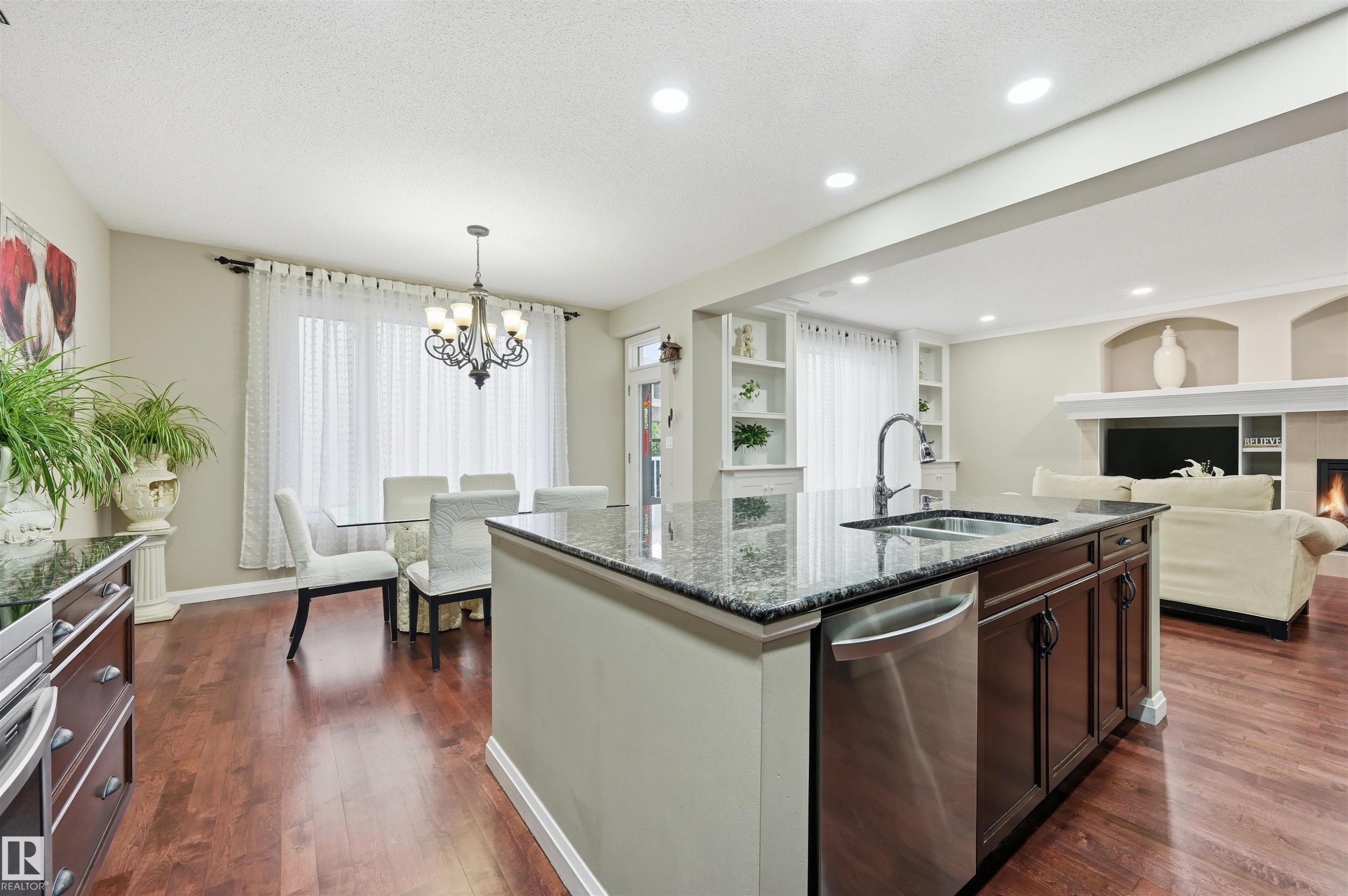 478 Ainslie Crescent, Edmonton, AB