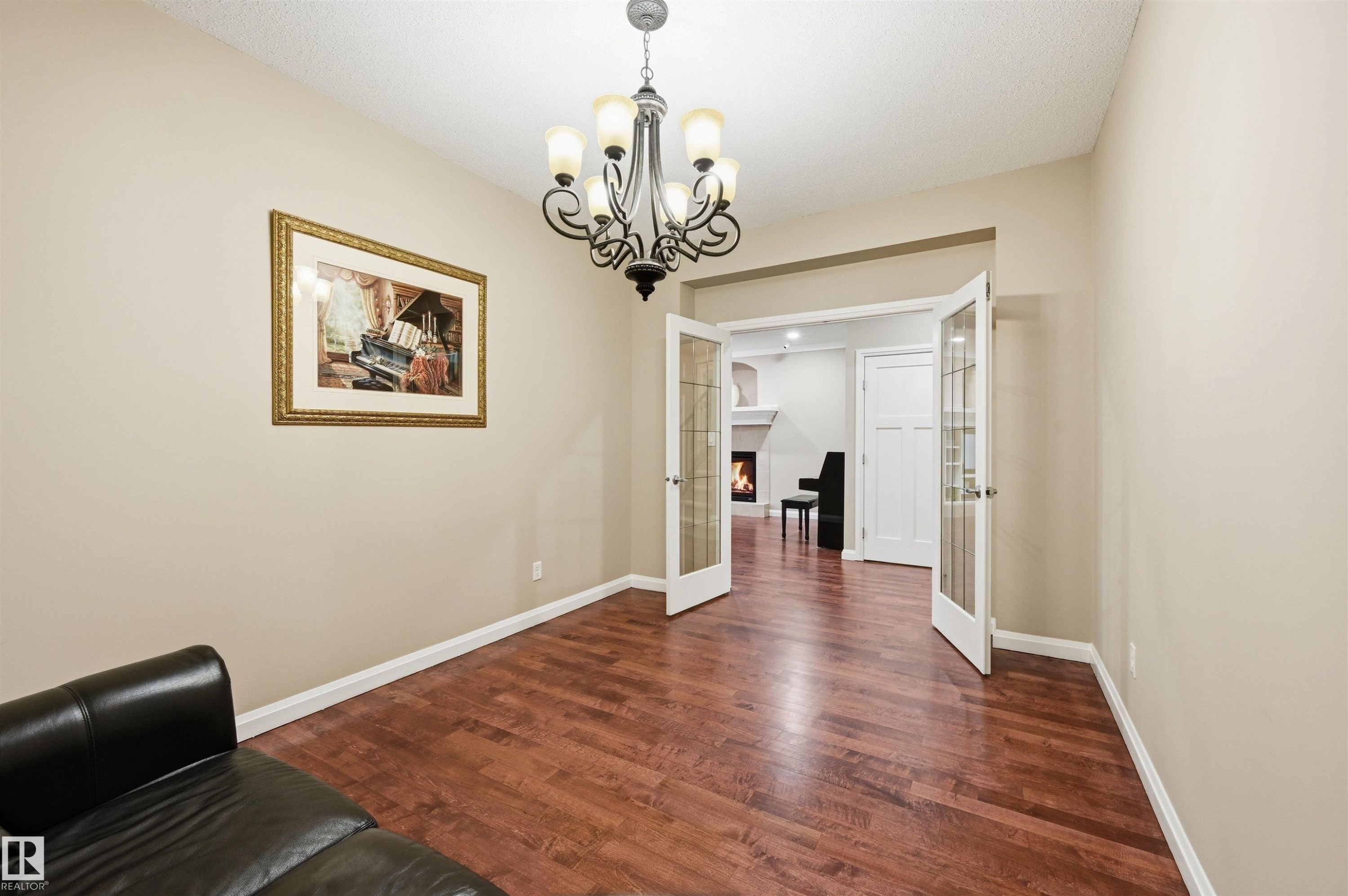 478 Ainslie Crescent, Edmonton, AB