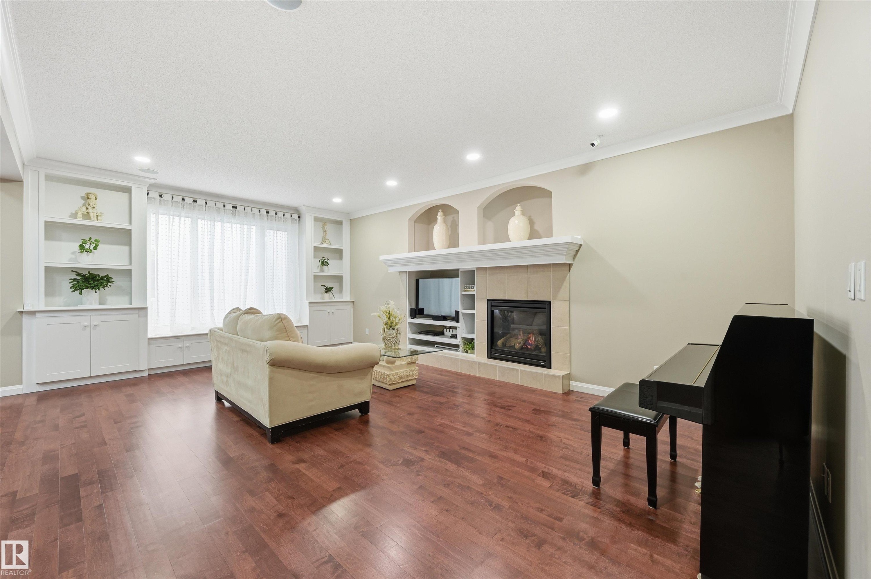 478 Ainslie Crescent, Edmonton, AB
