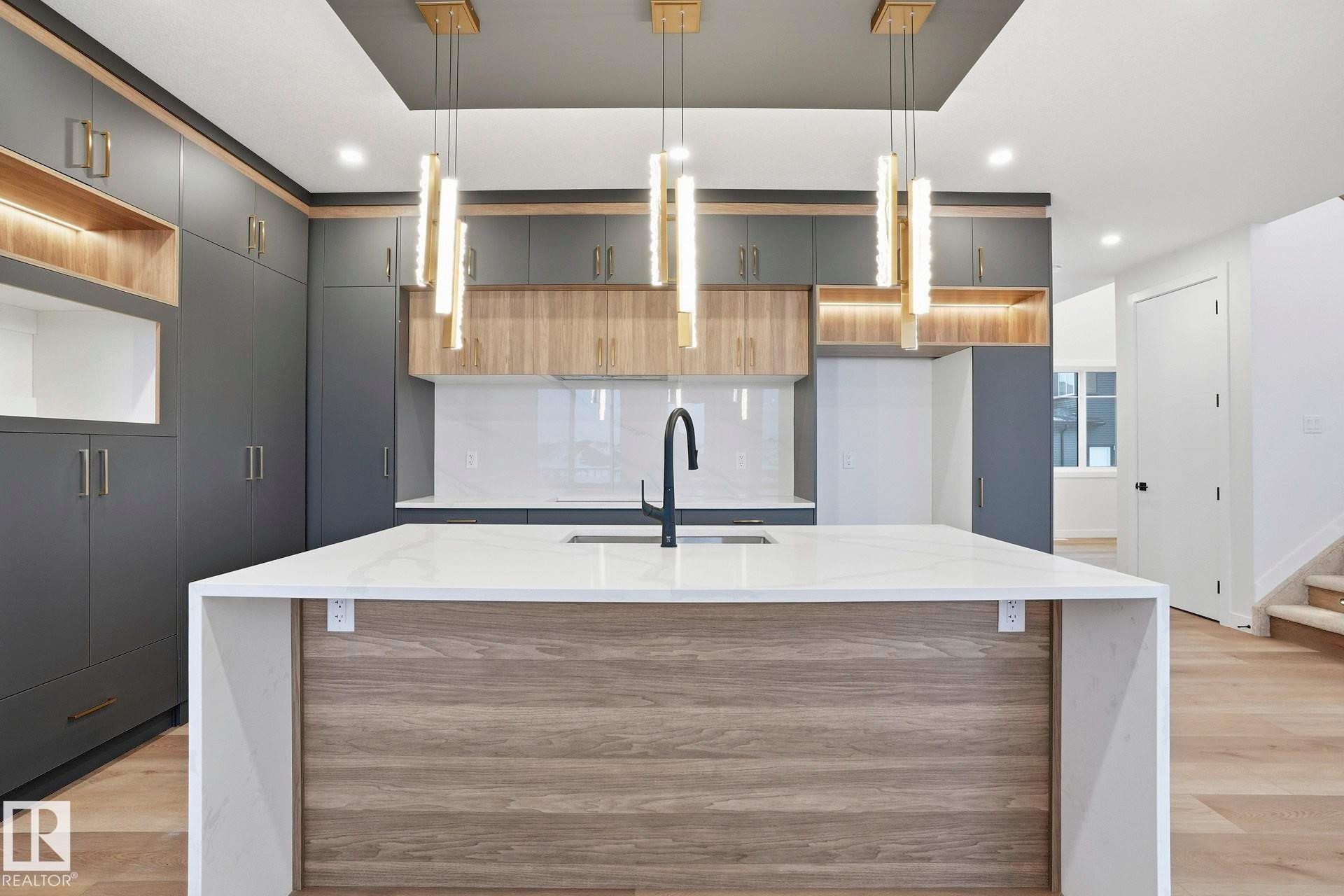 361 Linden Loop, Leduc, AB