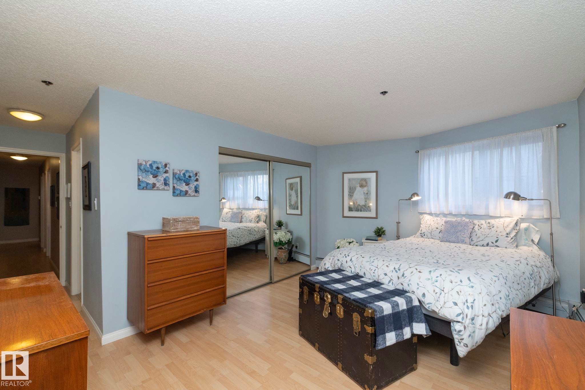 203 10171 119 Street, Edmonton, AB