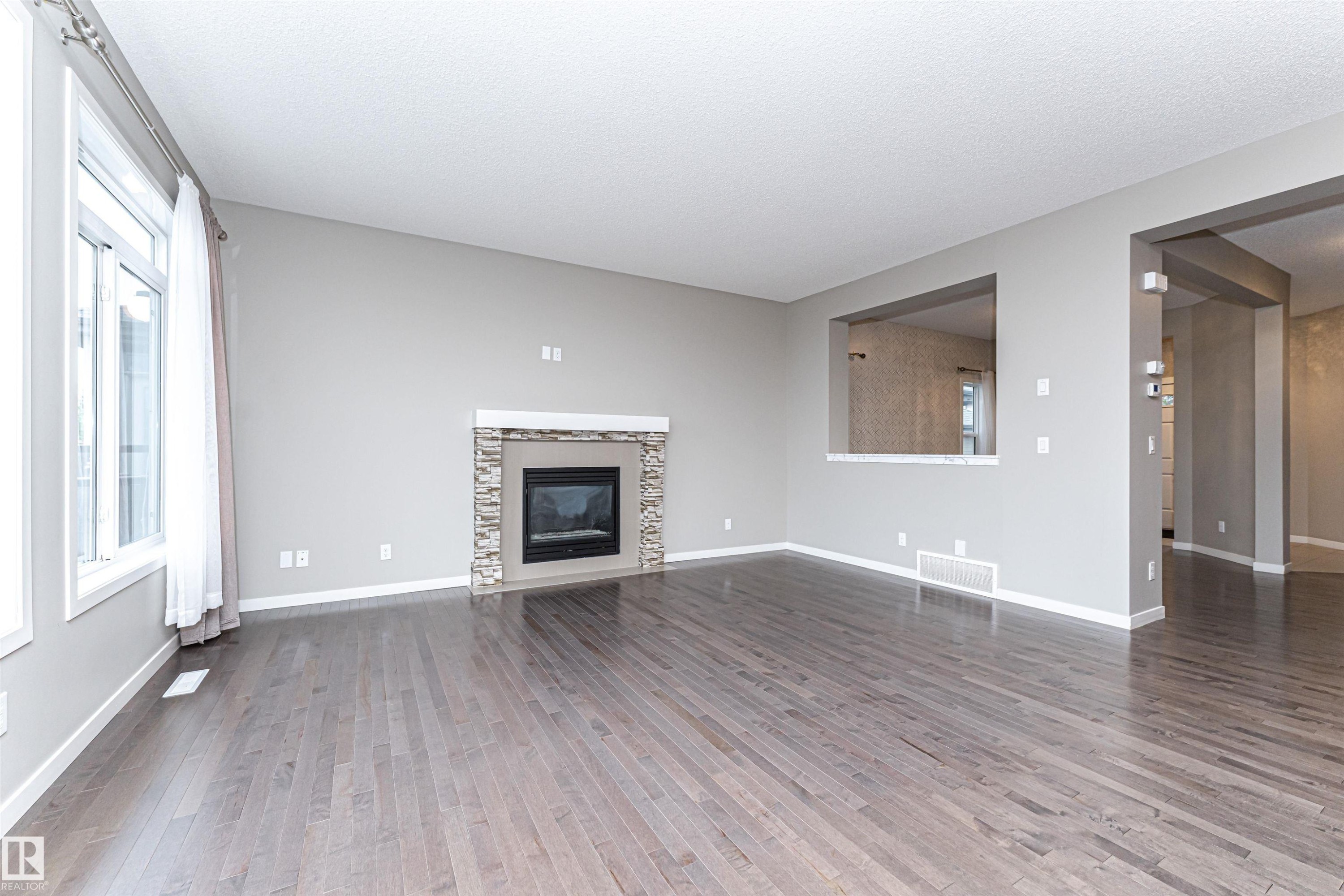 17523 56 Street, Edmonton, AB