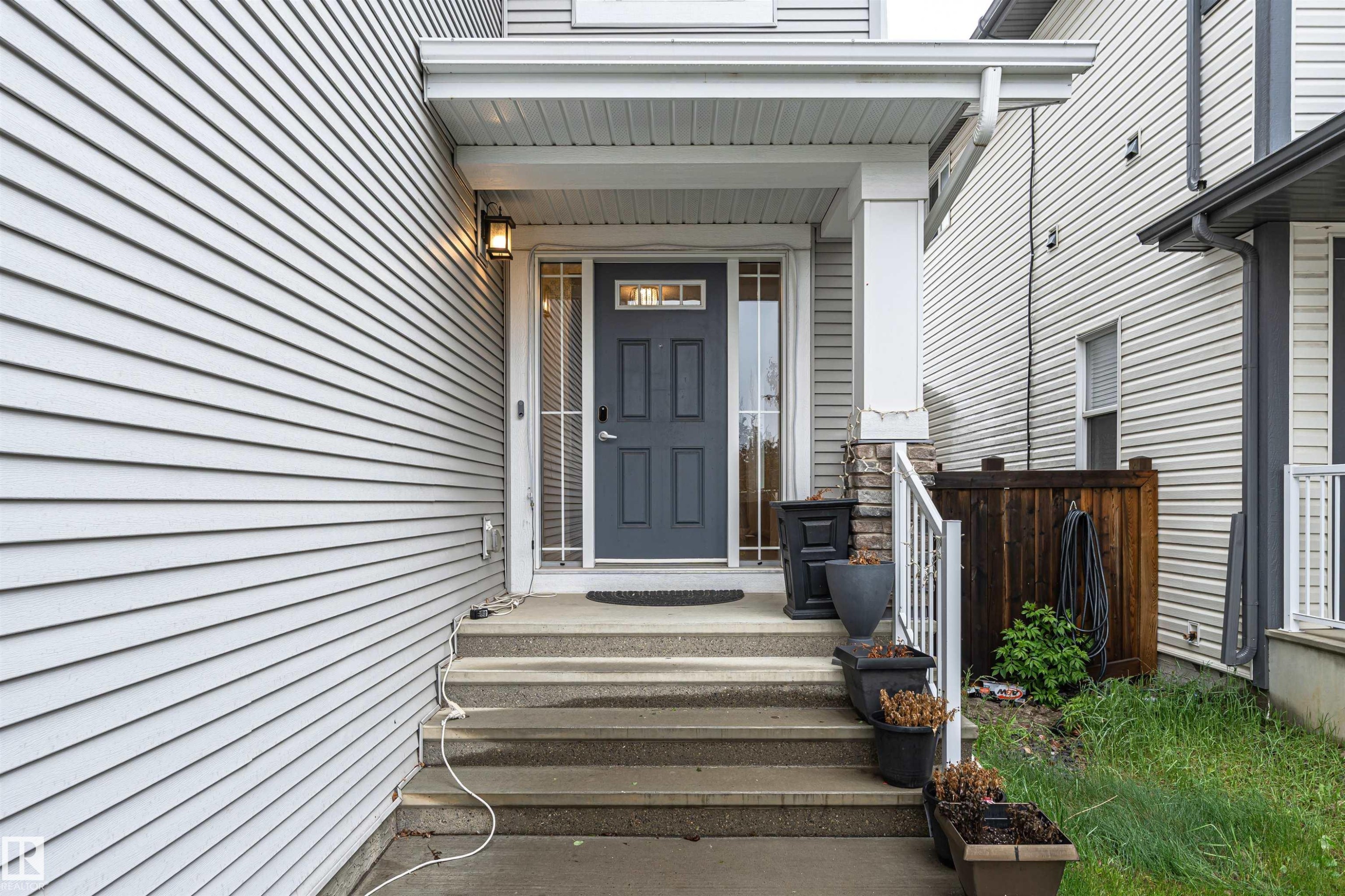 17523 56 Street, Edmonton, AB