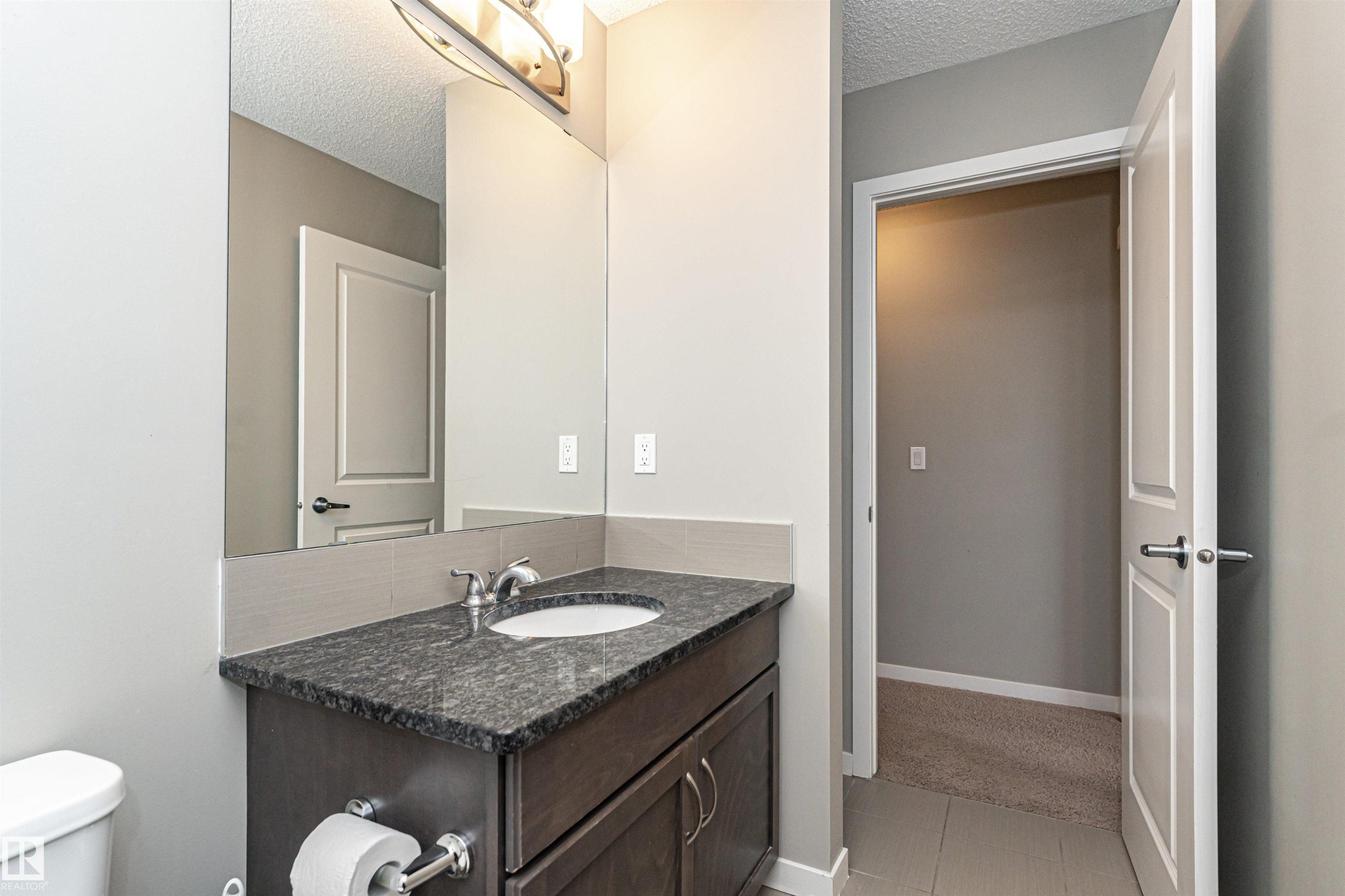 17523 56 Street, Edmonton, AB