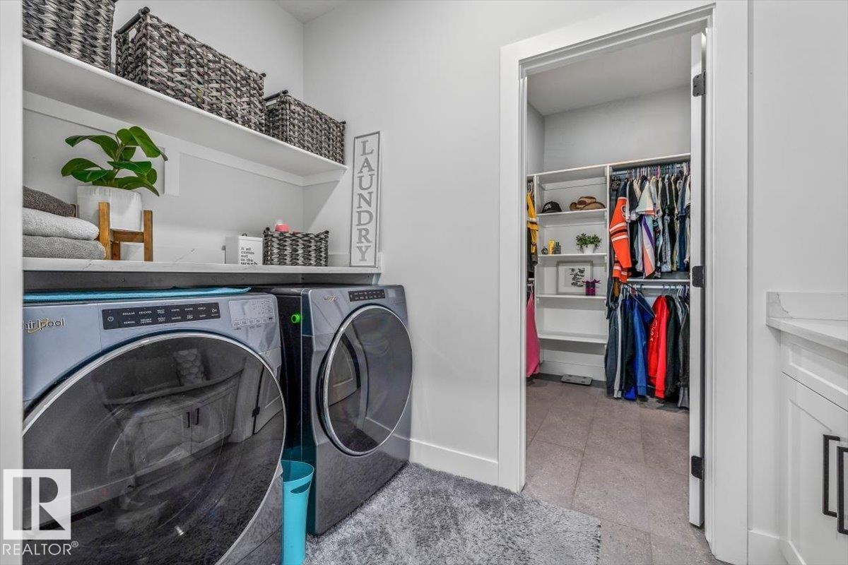 Attached to walk-in closet in Primary Bedroom - 4 Dalquist Bay, Leduc, AB