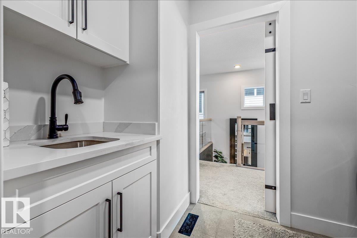 4 Dalquist Bay, Leduc, AB